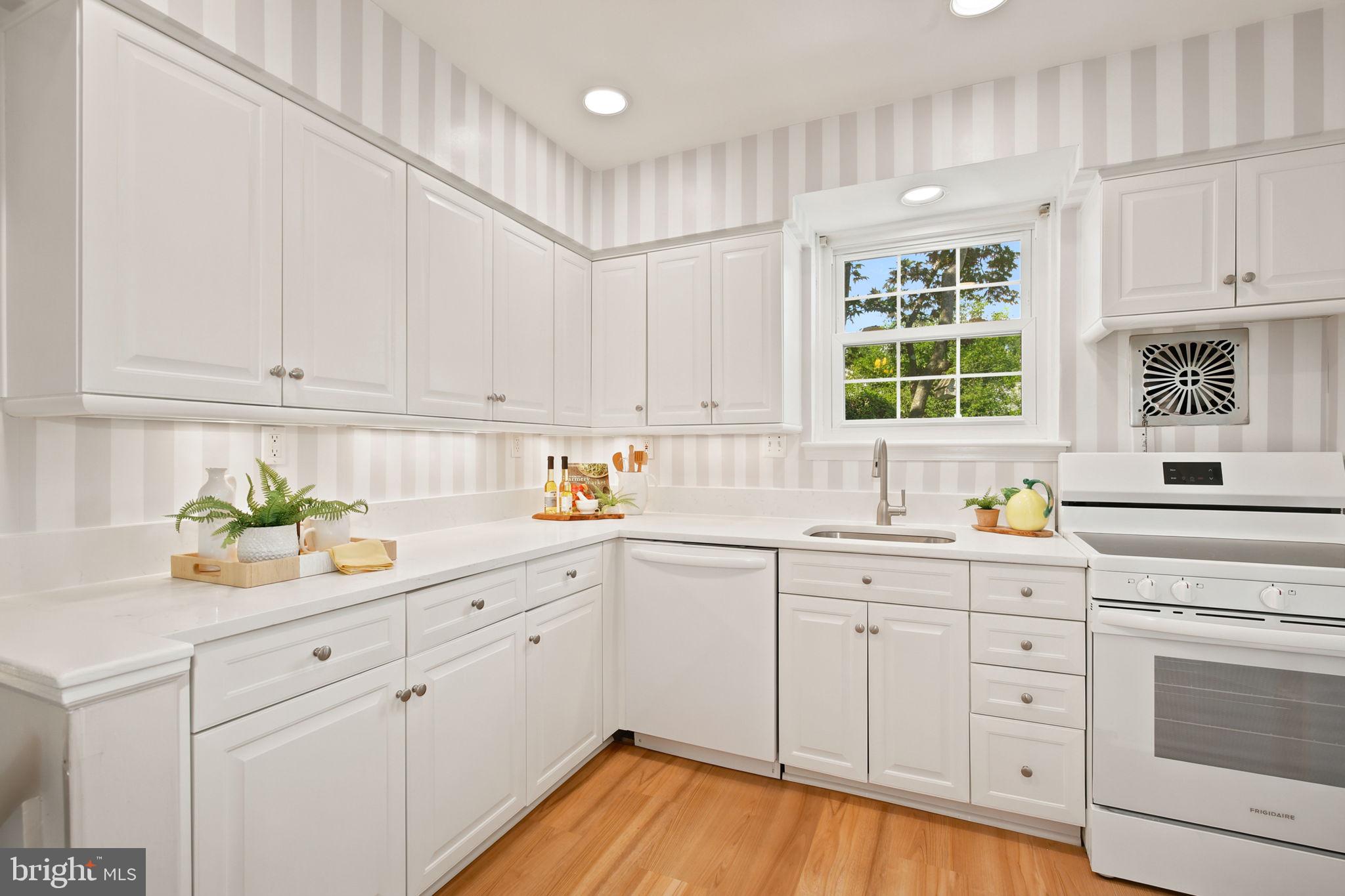 CHEVY CHASE VIEW - Residential