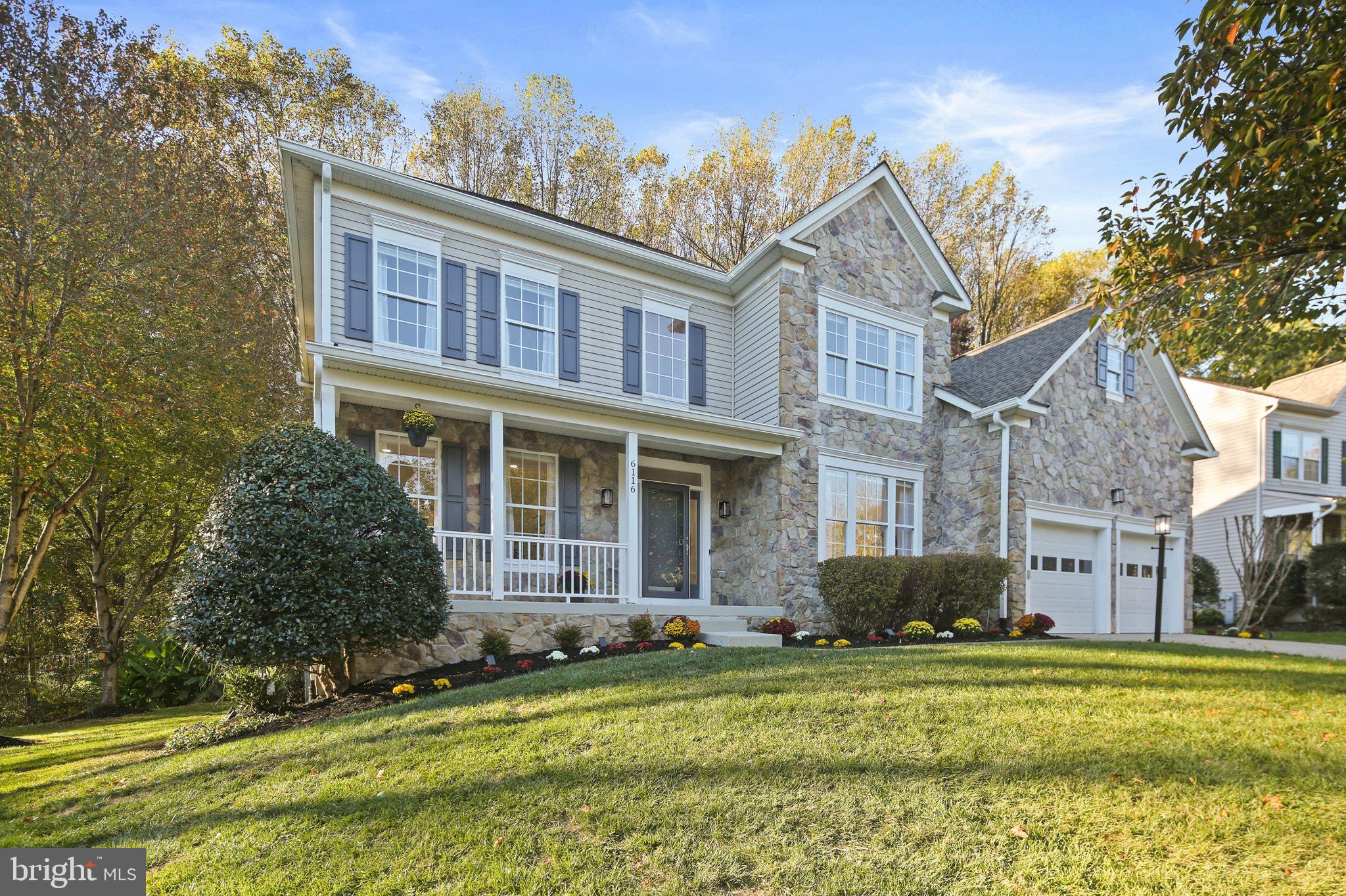 VILLAGE OF RIVER HILL - Residential