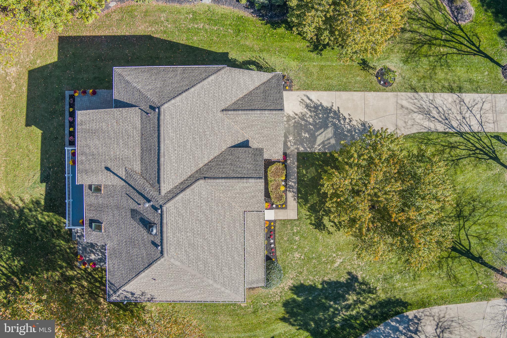 VILLAGE OF RIVER HILL - Residential
