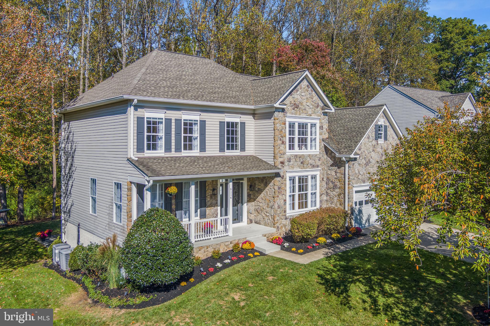 VILLAGE OF RIVER HILL - Residential