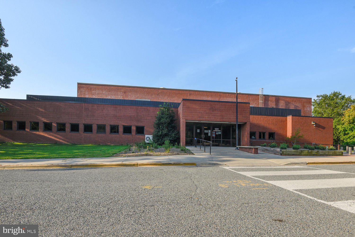 HOMESTEAD ESTATES - Residential