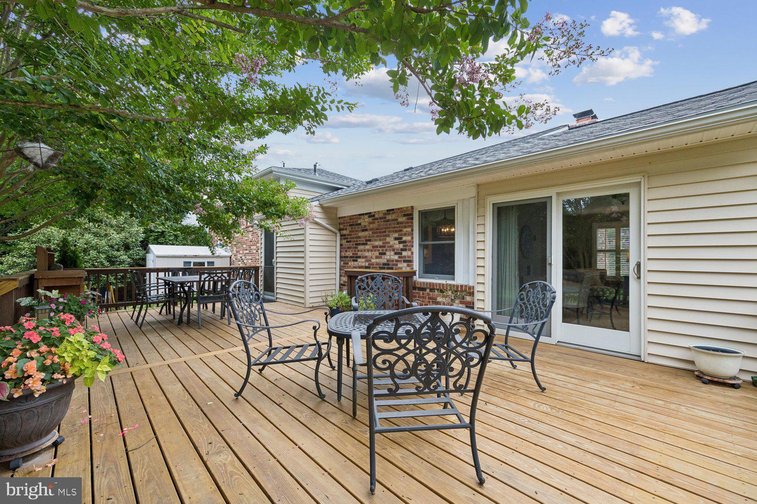 HOMESTEAD ESTATES - Residential