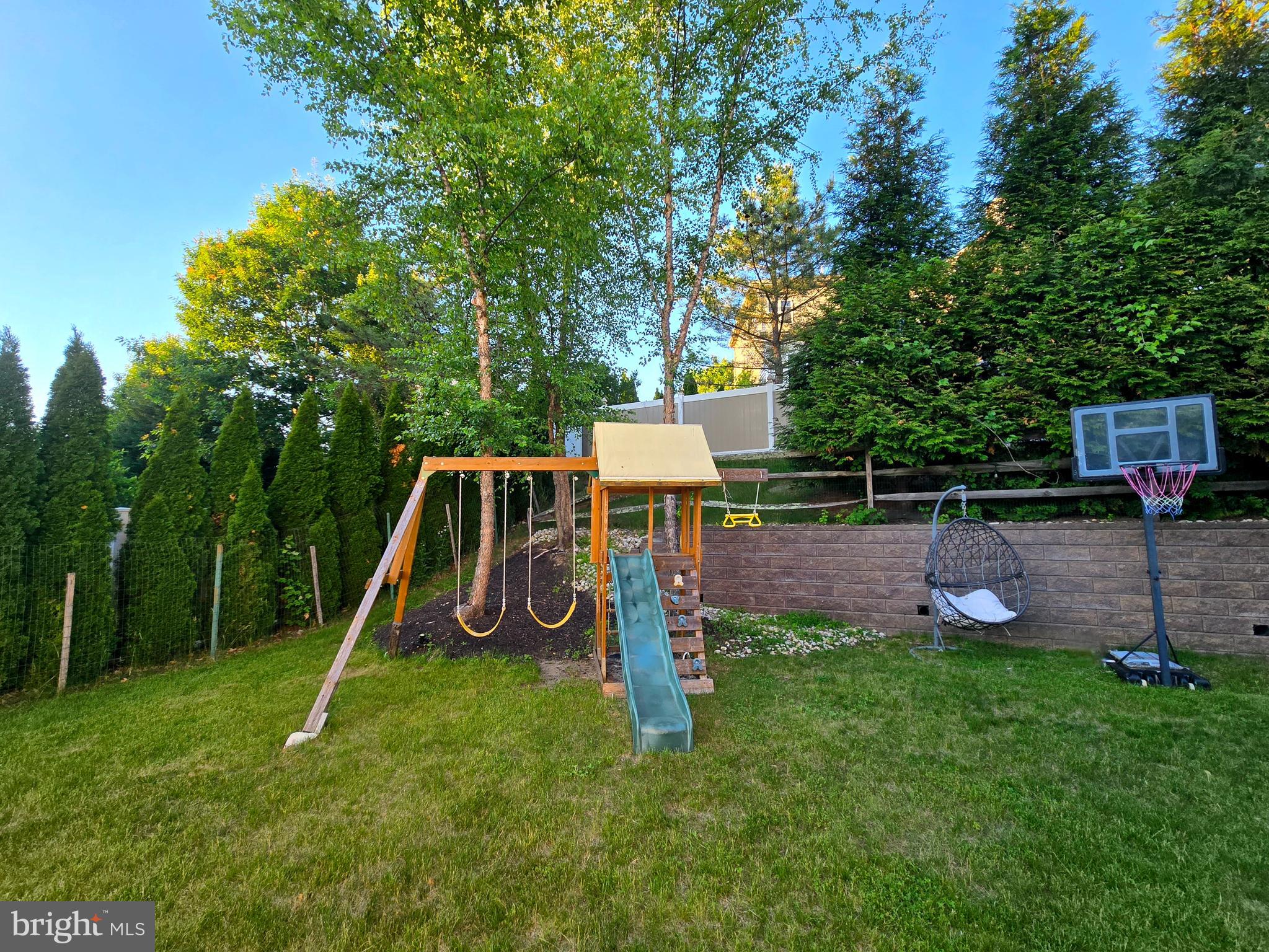 BEECHWOOD ESTATES - Residential