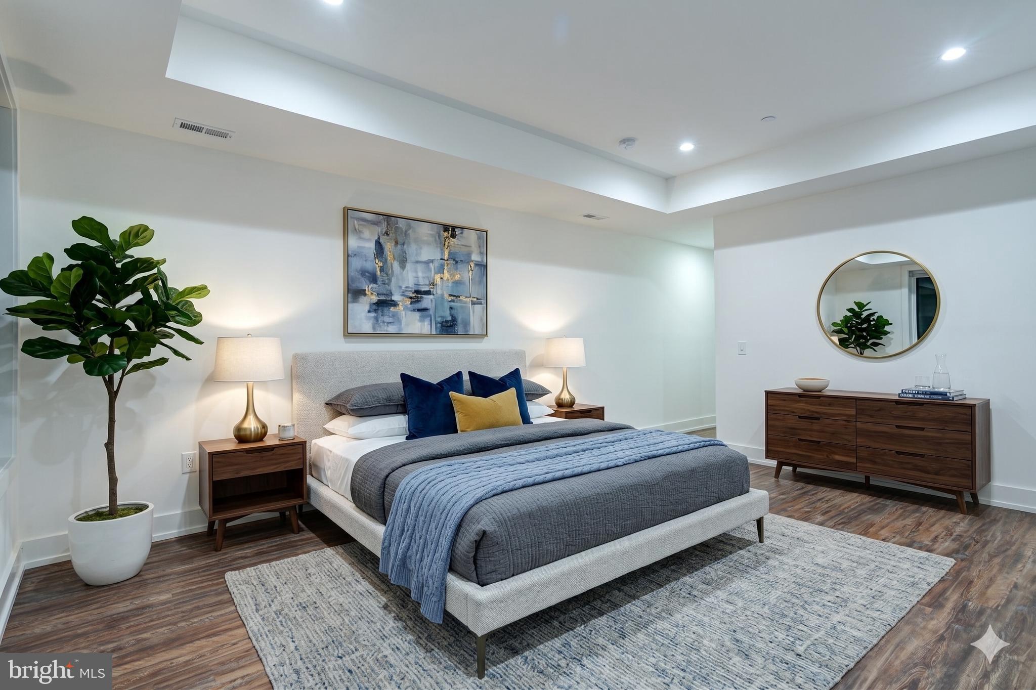 SOUTH KENSINGTON - Residential