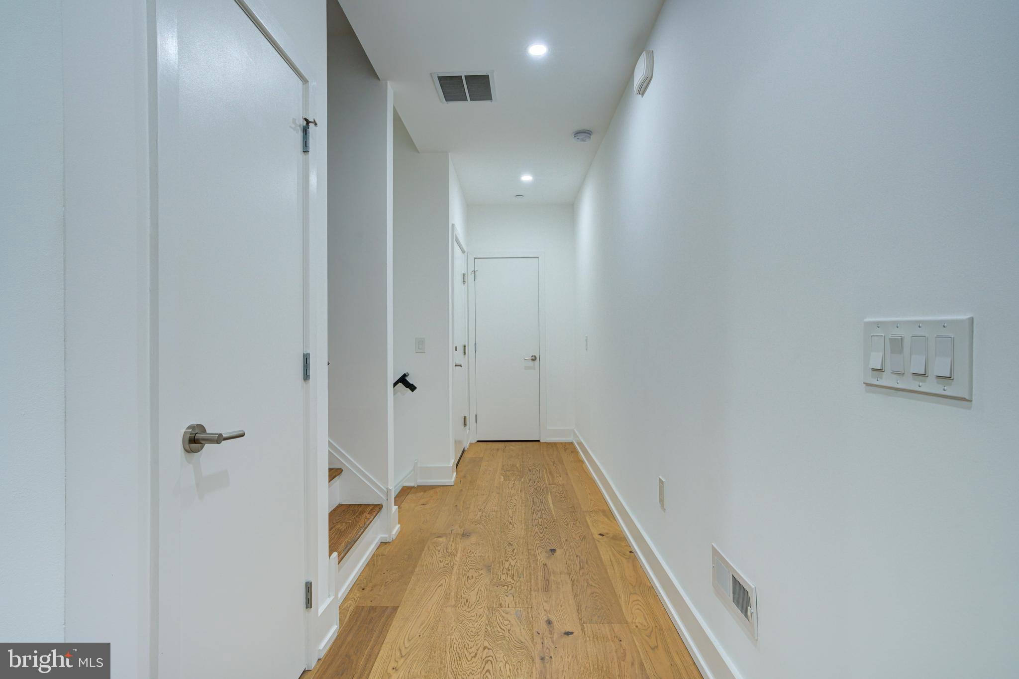 SOUTH KENSINGTON - Residential