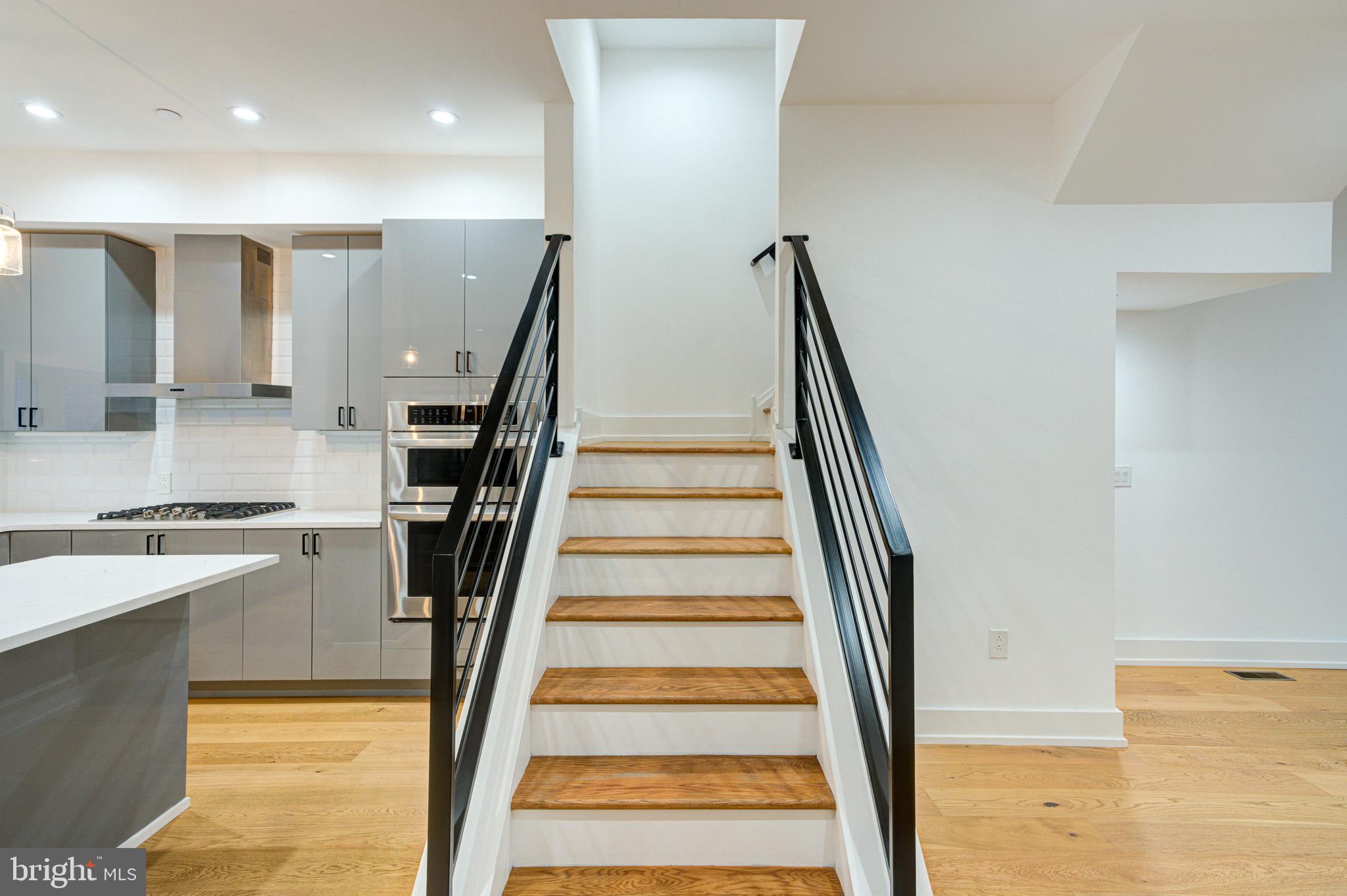 SOUTH KENSINGTON - Residential