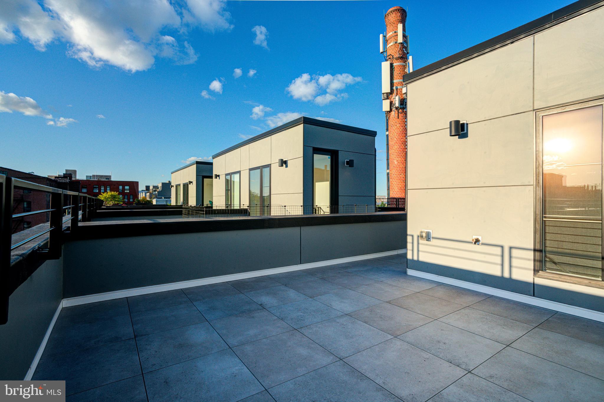 SOUTH KENSINGTON - Residential