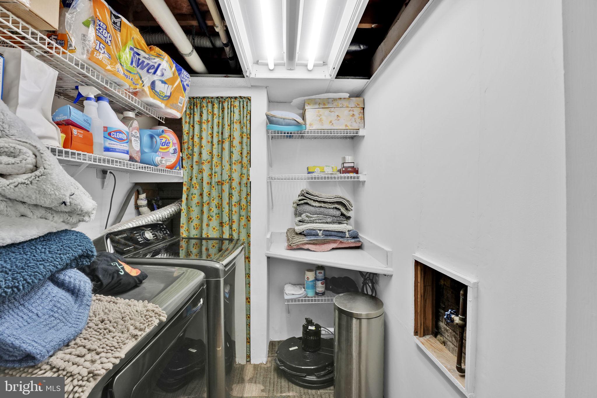 WASHINGTON CENTER - Residential