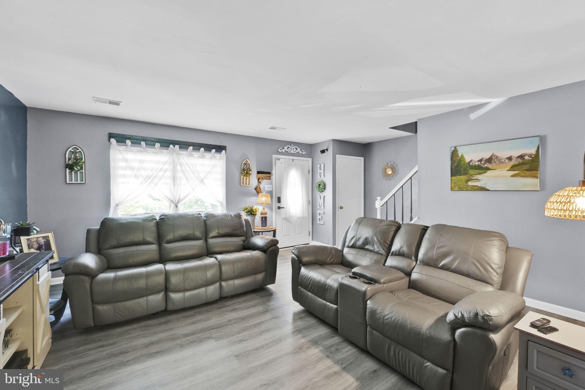 WASHINGTON CENTER - Residential