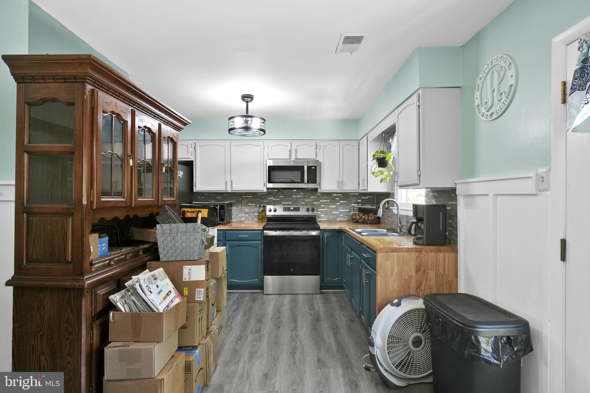 WASHINGTON CENTER - Residential