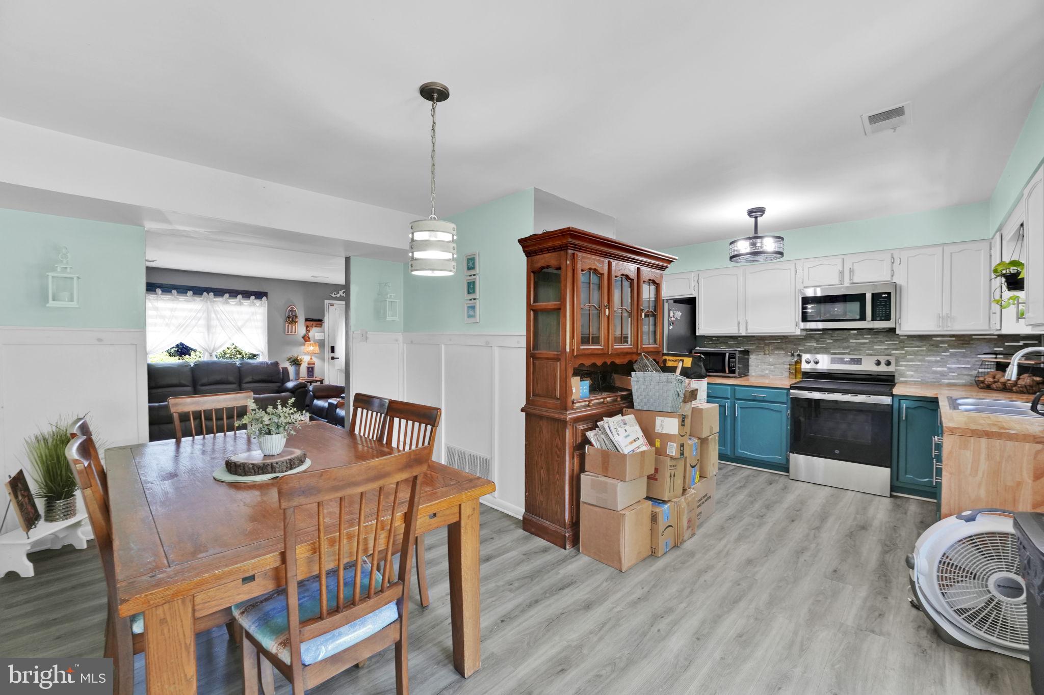 WASHINGTON CENTER - Residential