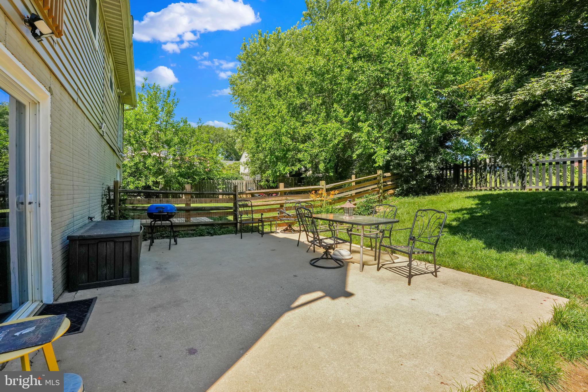 WASHINGTON CENTER - Residential