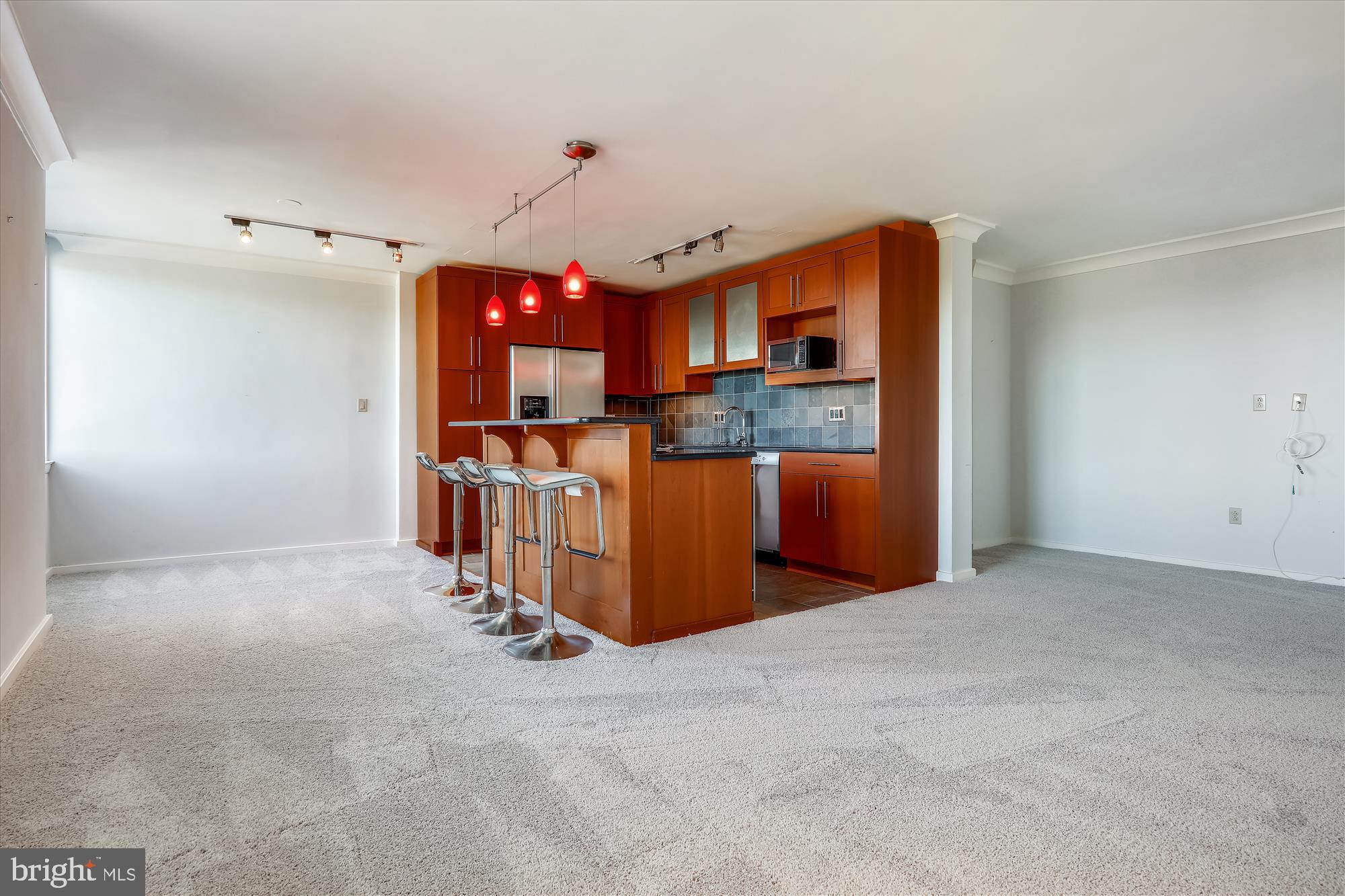 CARLYN PLACE - Residential Lease