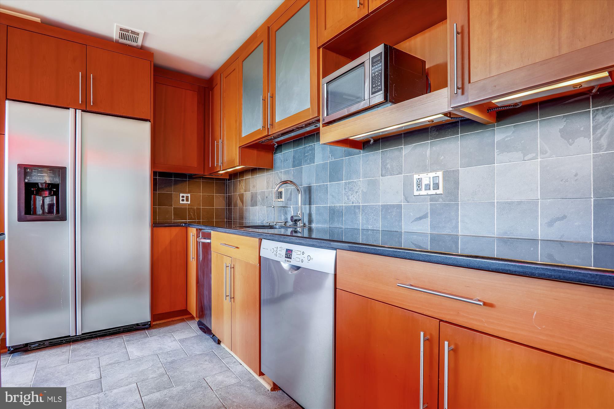 CARLYN PLACE - Residential Lease