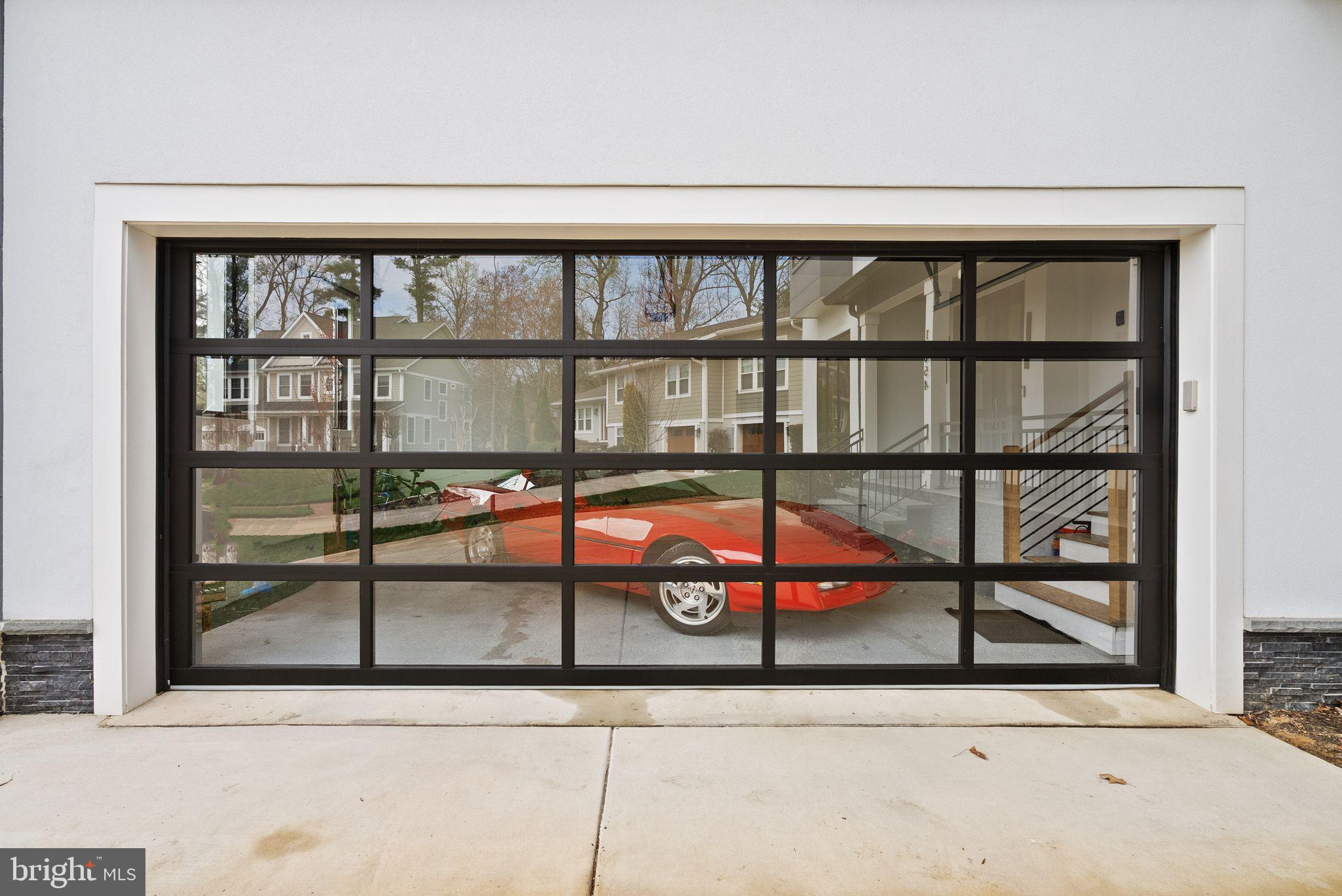 LANGLEY MANOR - Residential