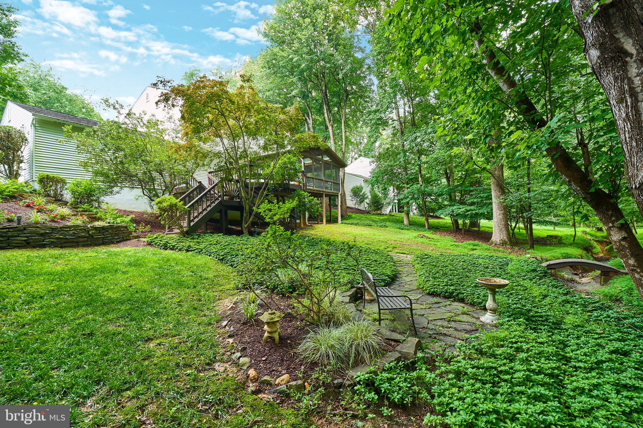 OAKTON - Residential