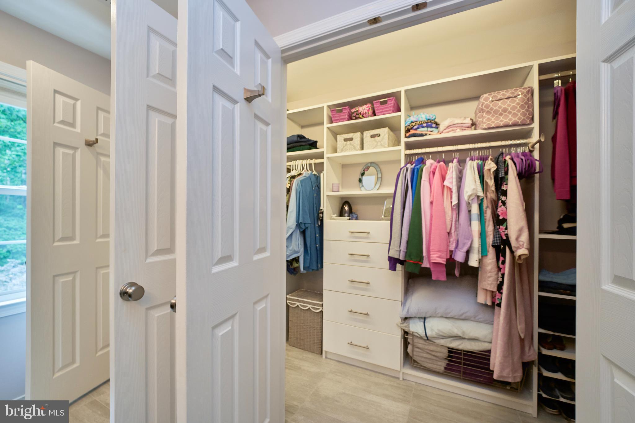 OAKTON - Residential