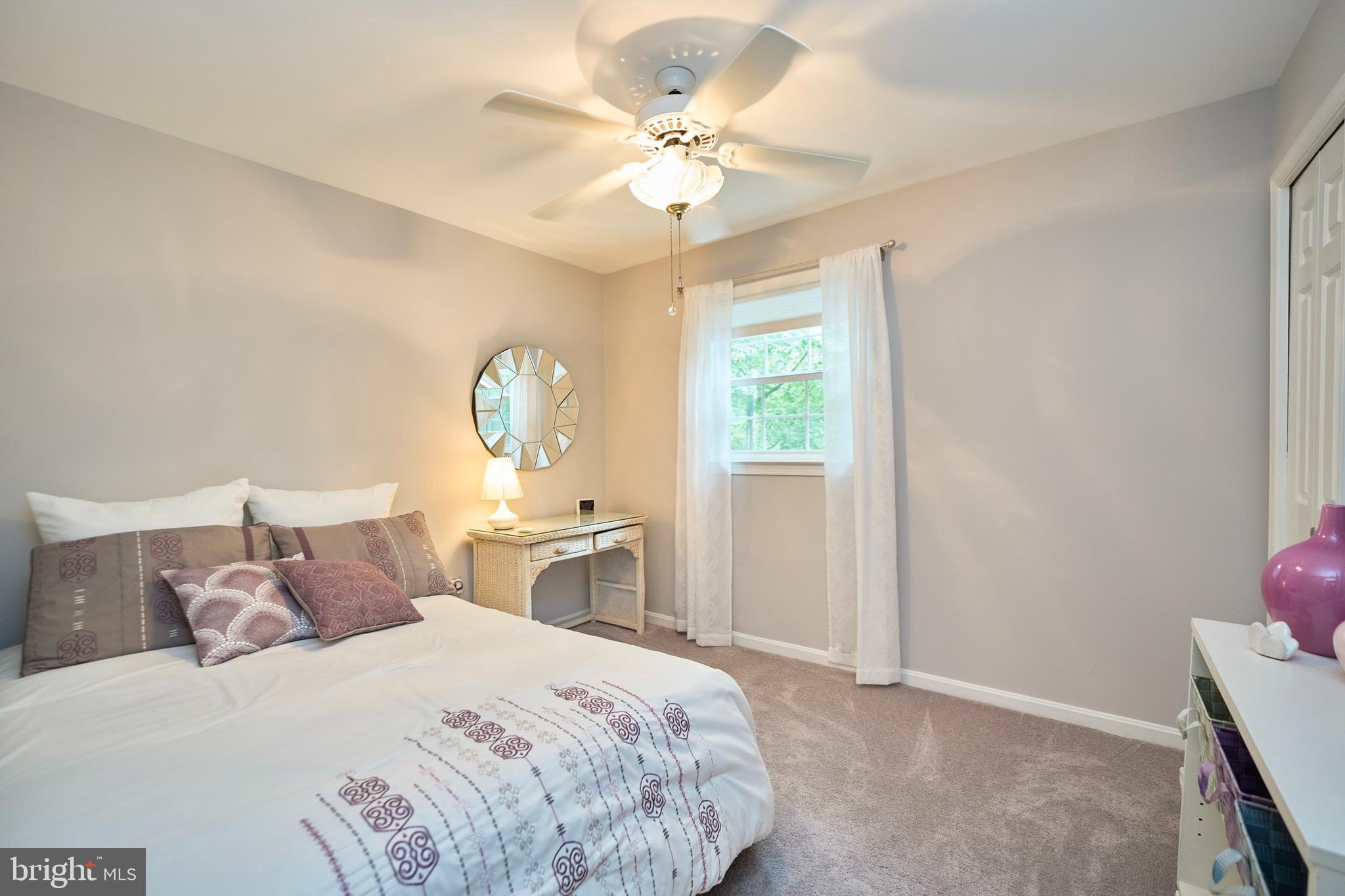 OAKTON - Residential