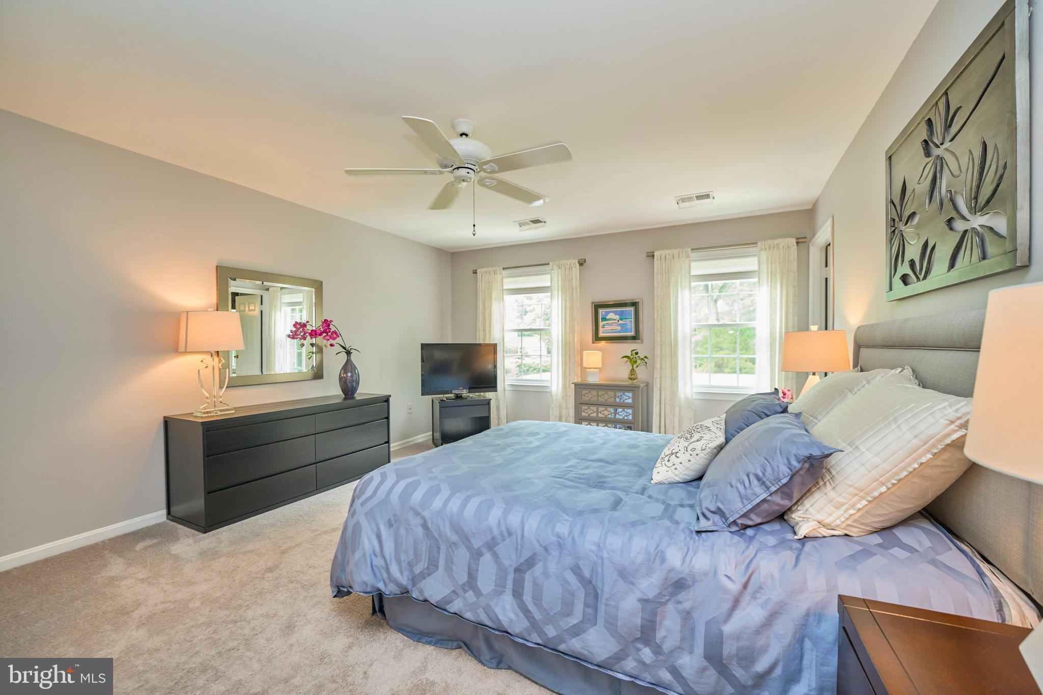 OAKTON - Residential