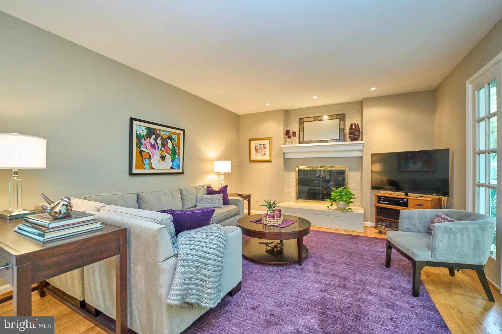 OAKTON - Residential