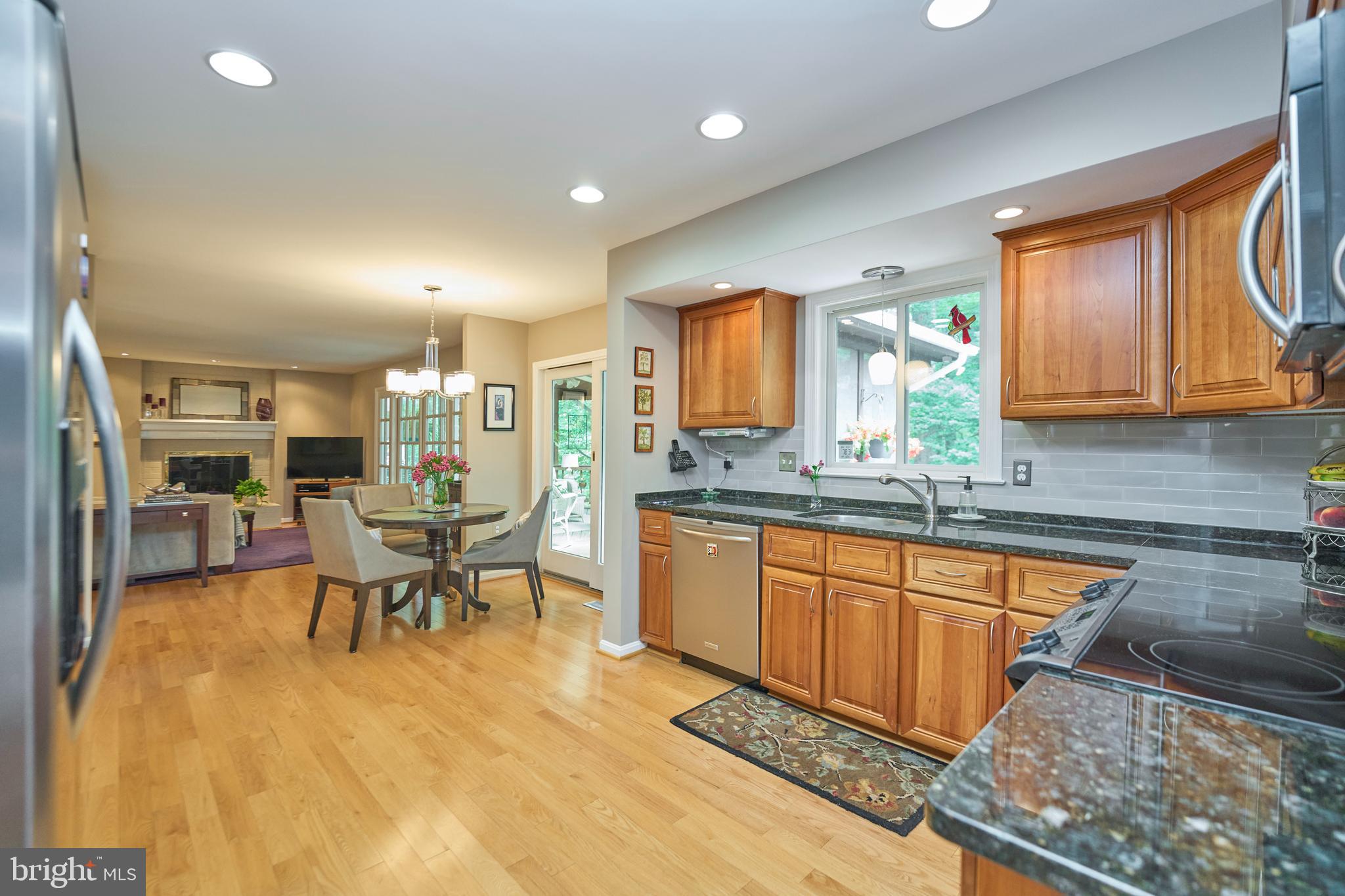 OAKTON - Residential