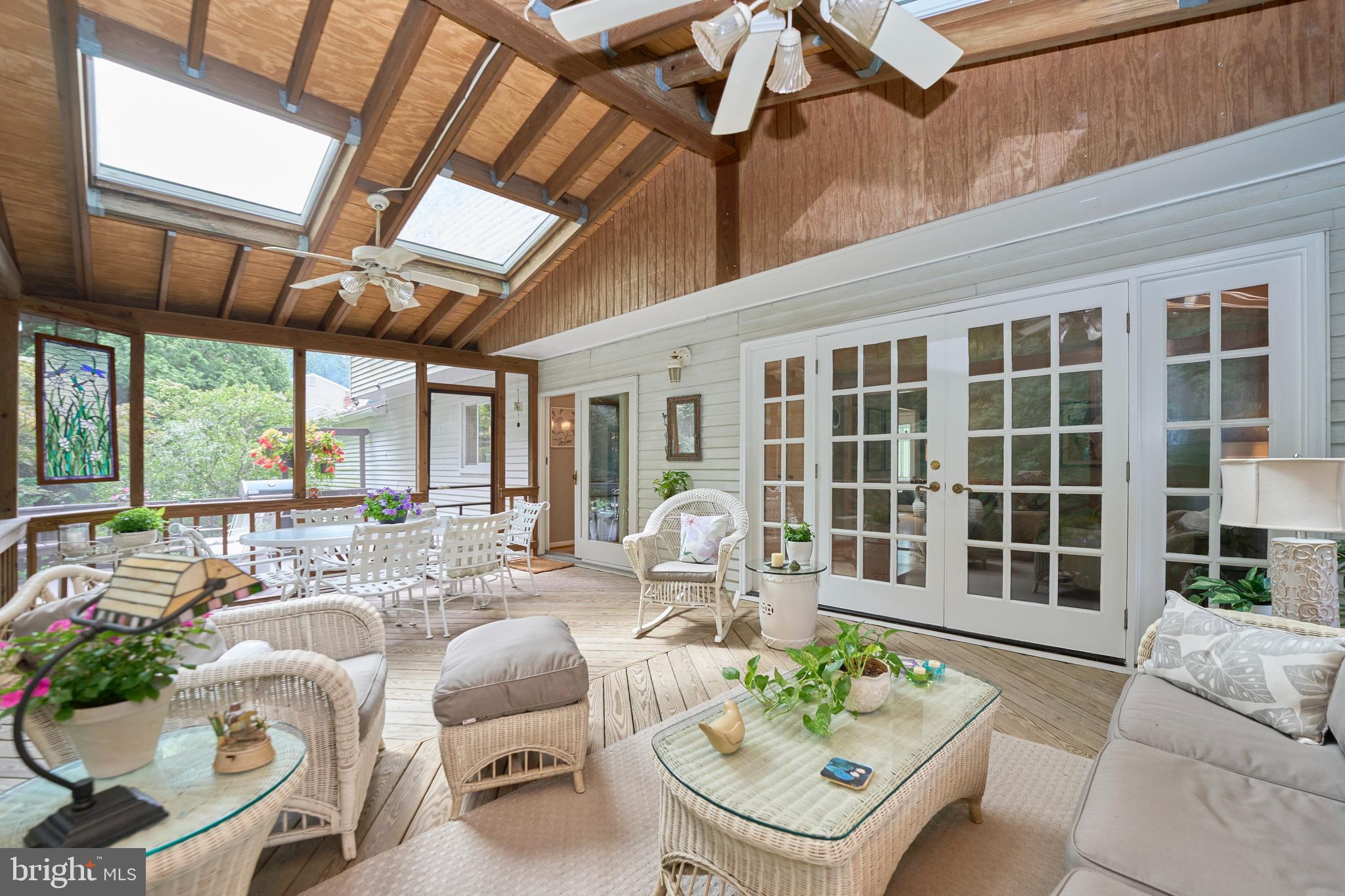 OAKTON - Residential
