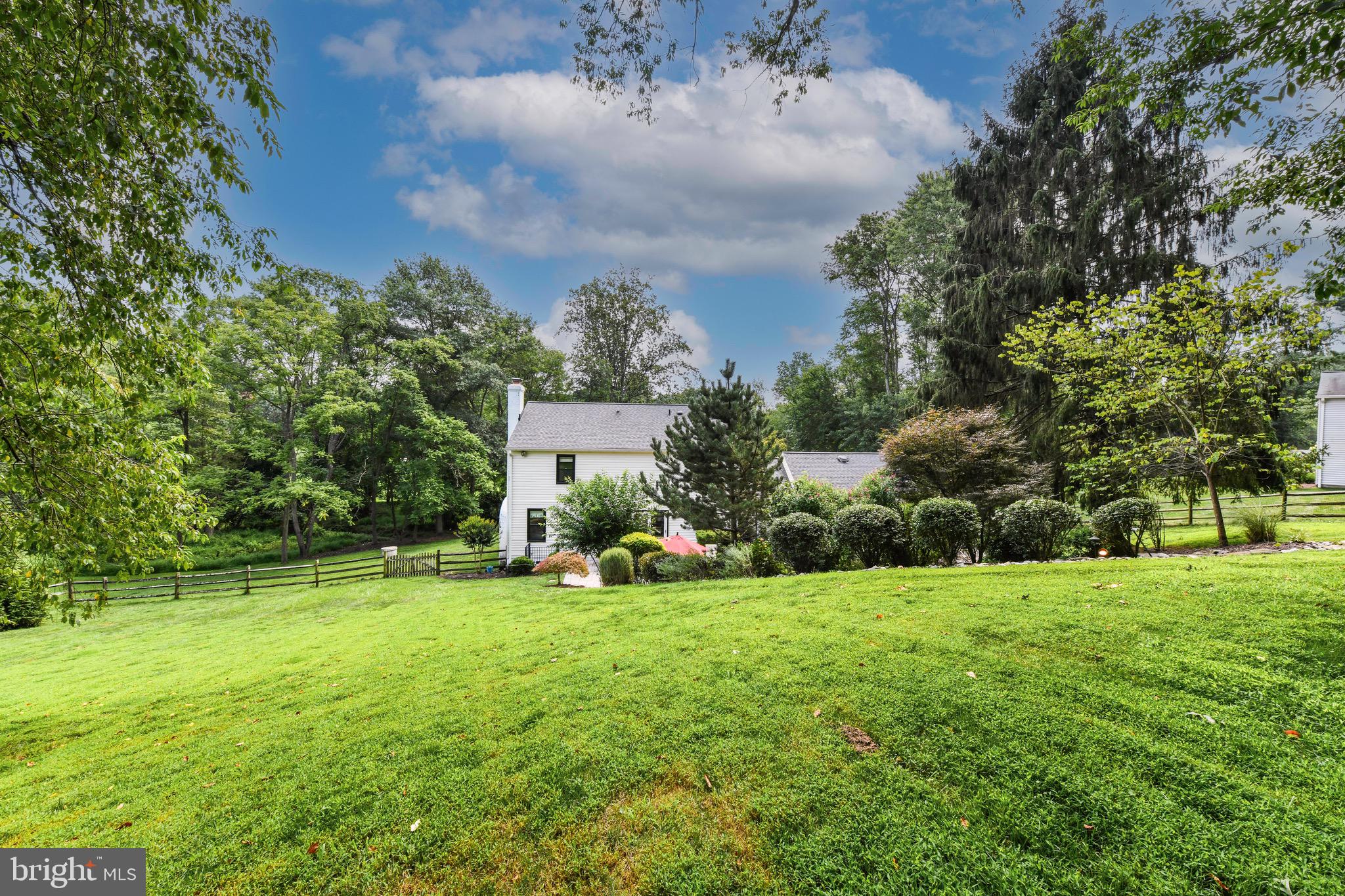 HICKORY CREEK - Residential