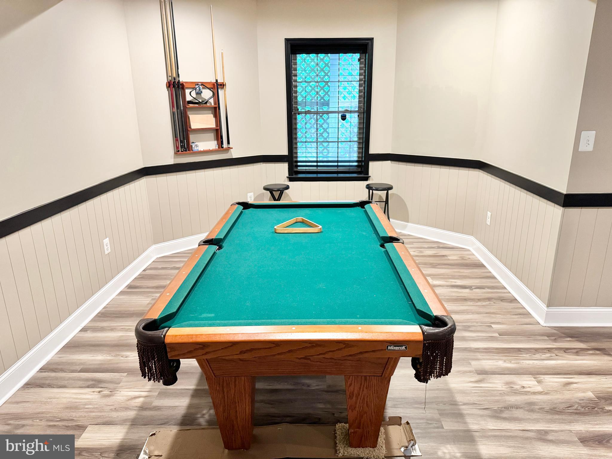 STONEWALL MANOR - Residential Lease