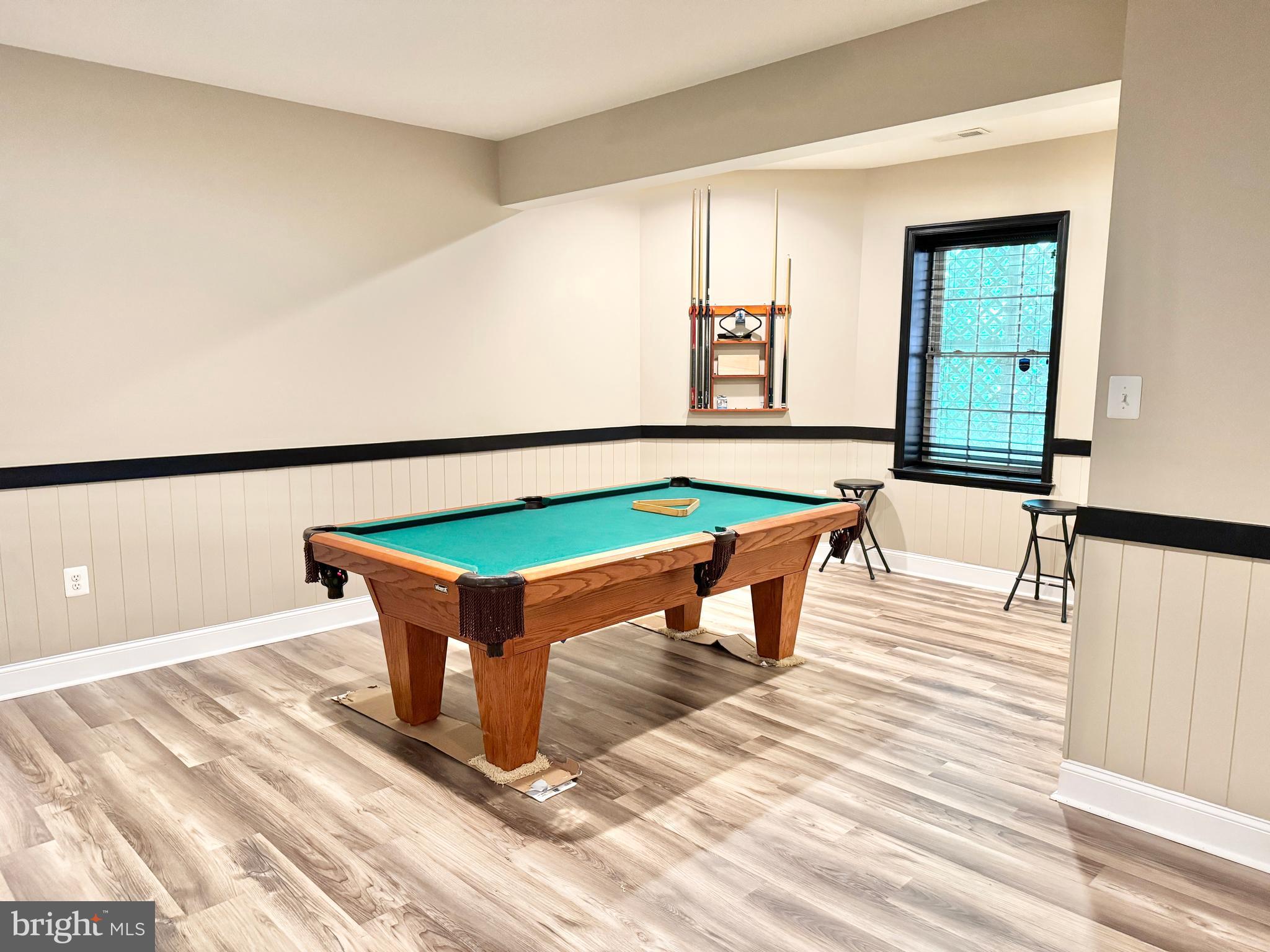 STONEWALL MANOR - Residential Lease