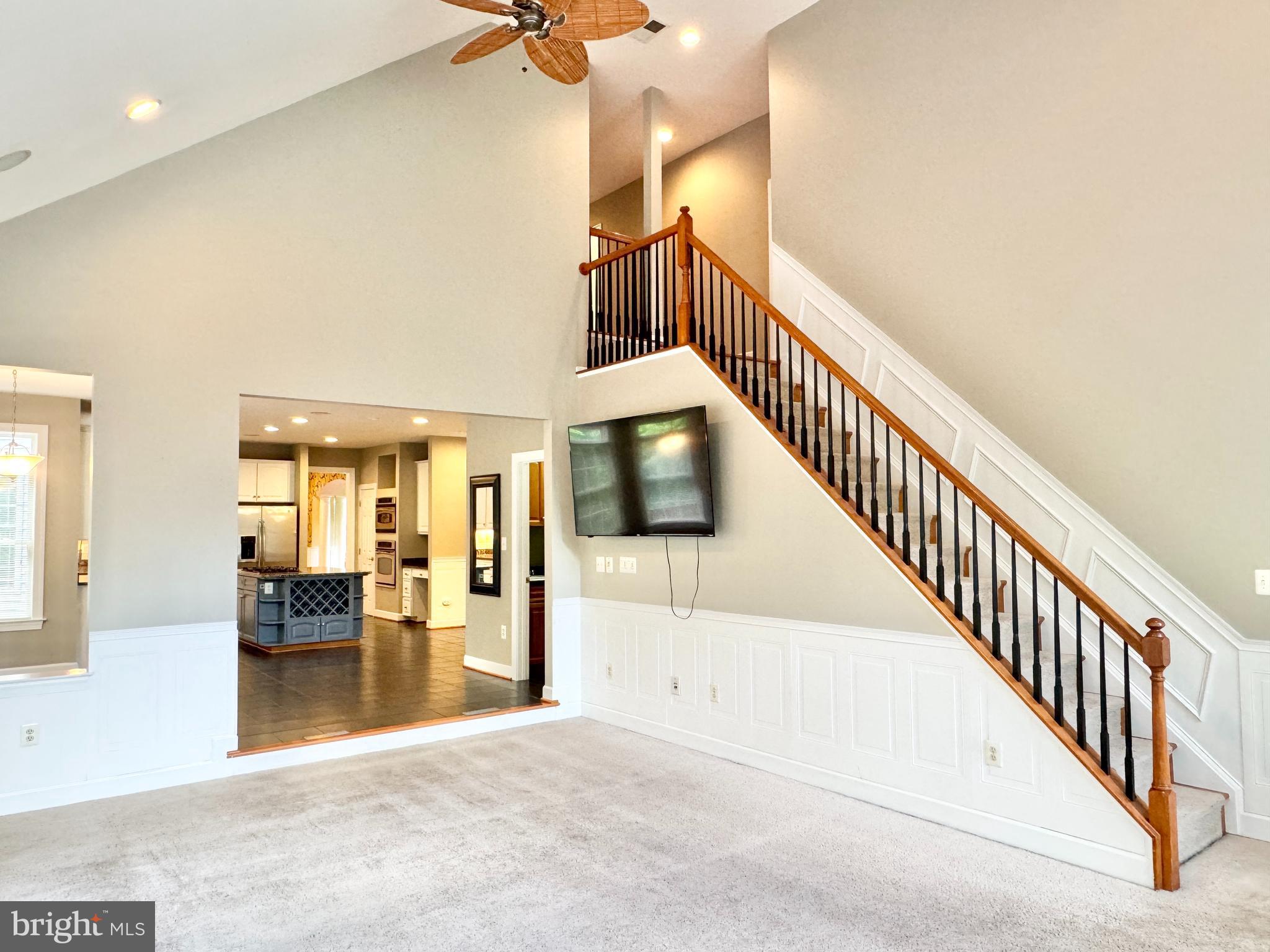 STONEWALL MANOR - Residential Lease