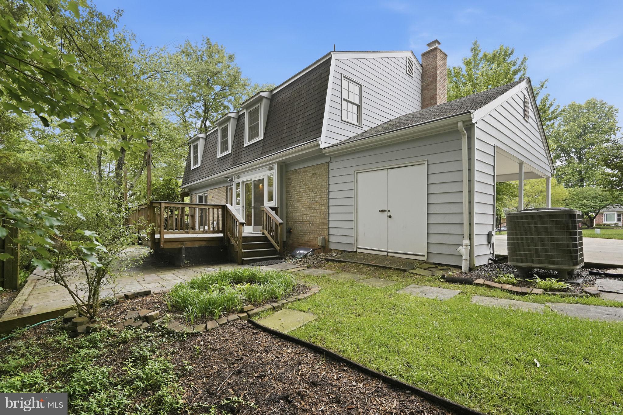 REGENCY ESTATES - Residential