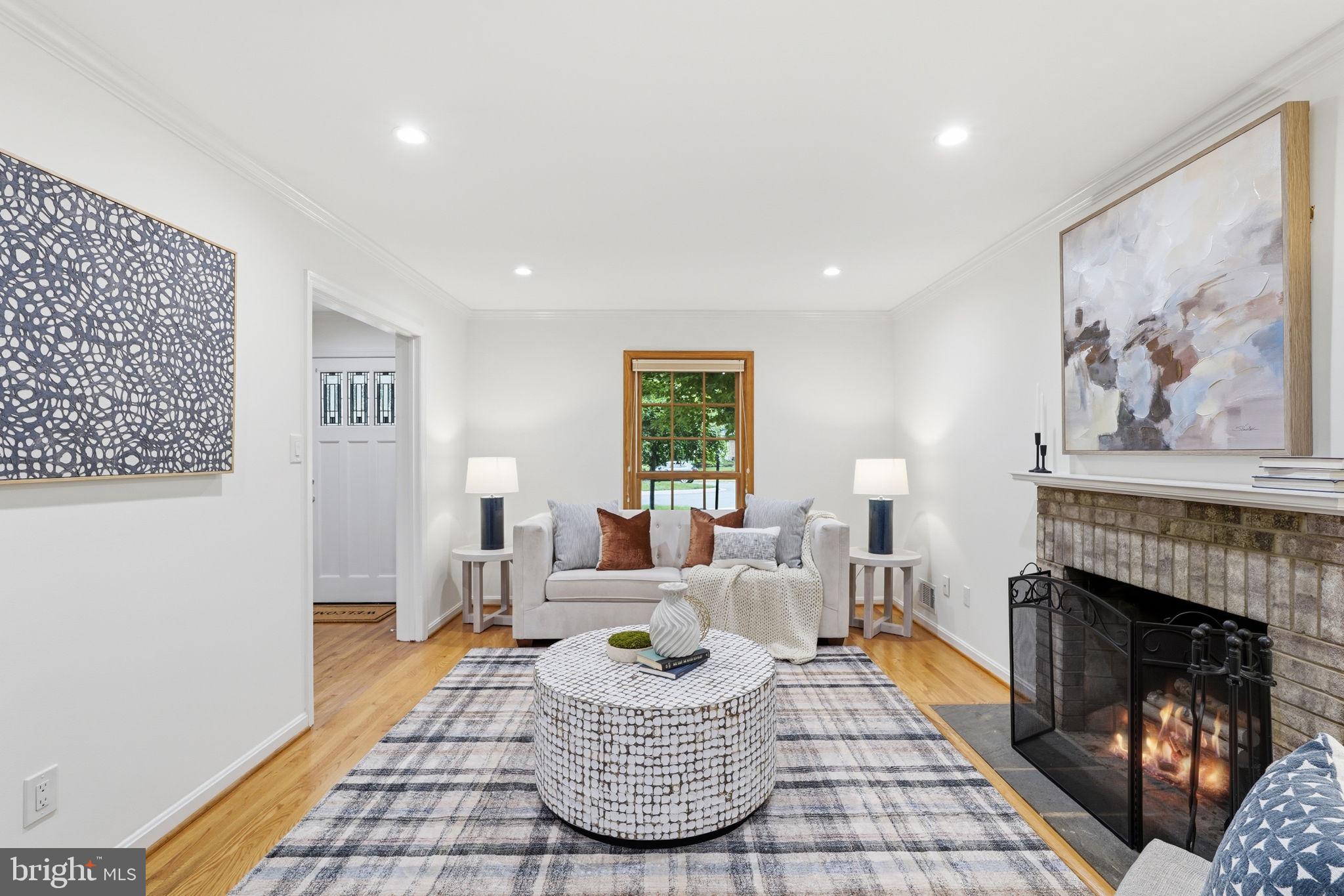 REGENCY ESTATES - Residential