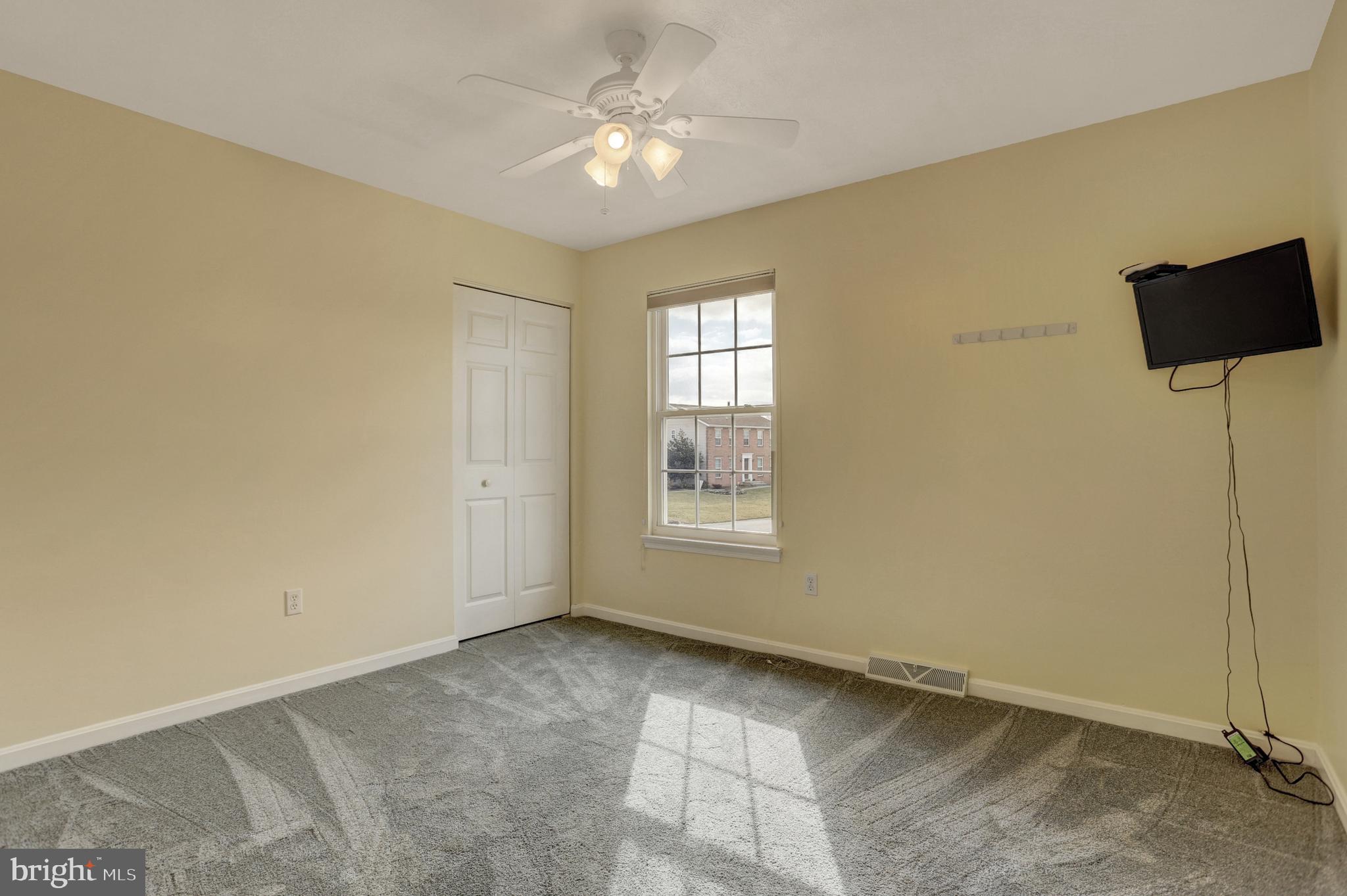 RAINTREE - Residential