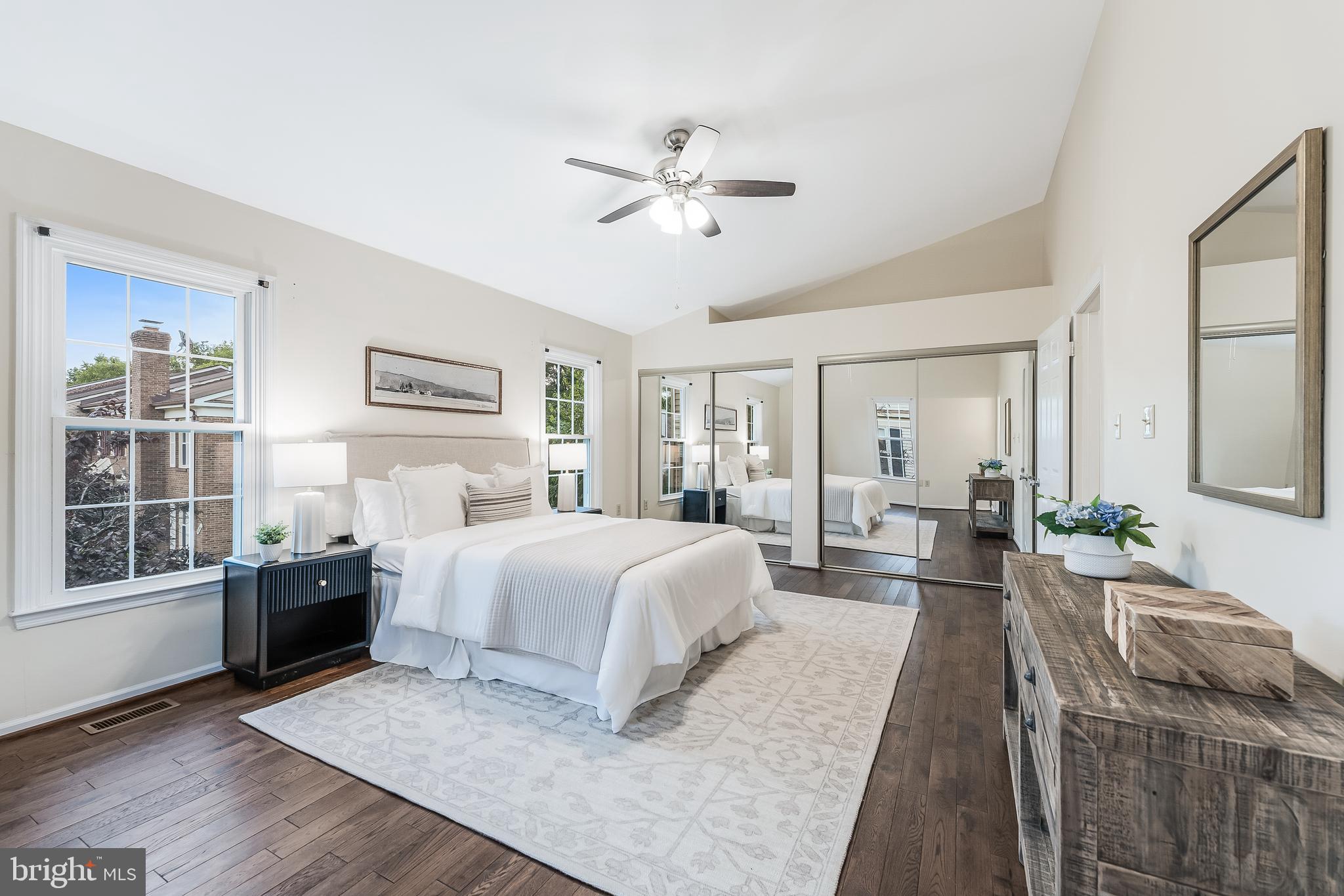 WELLINGTON COMMONS - Residential