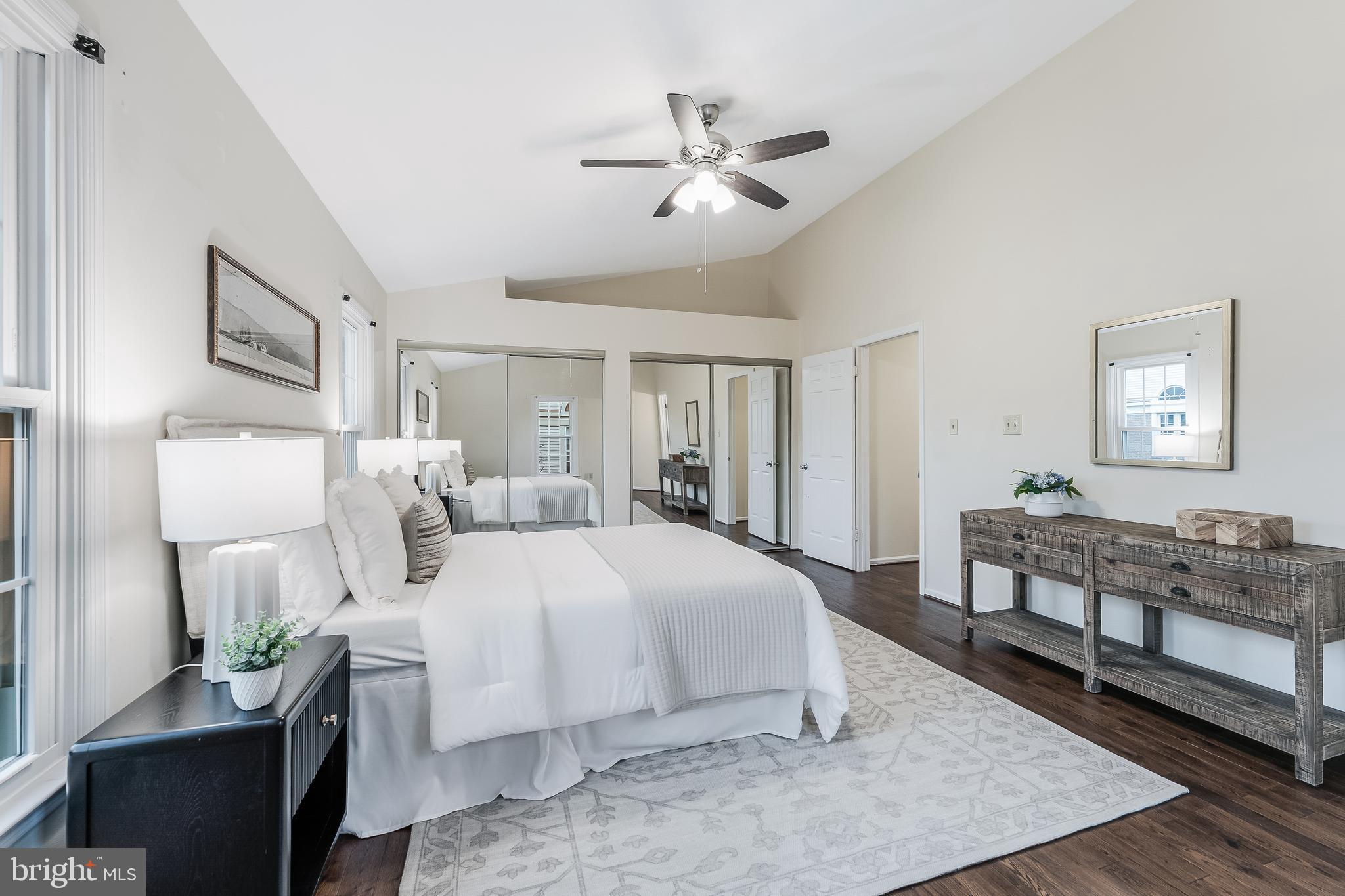 WELLINGTON COMMONS - Residential