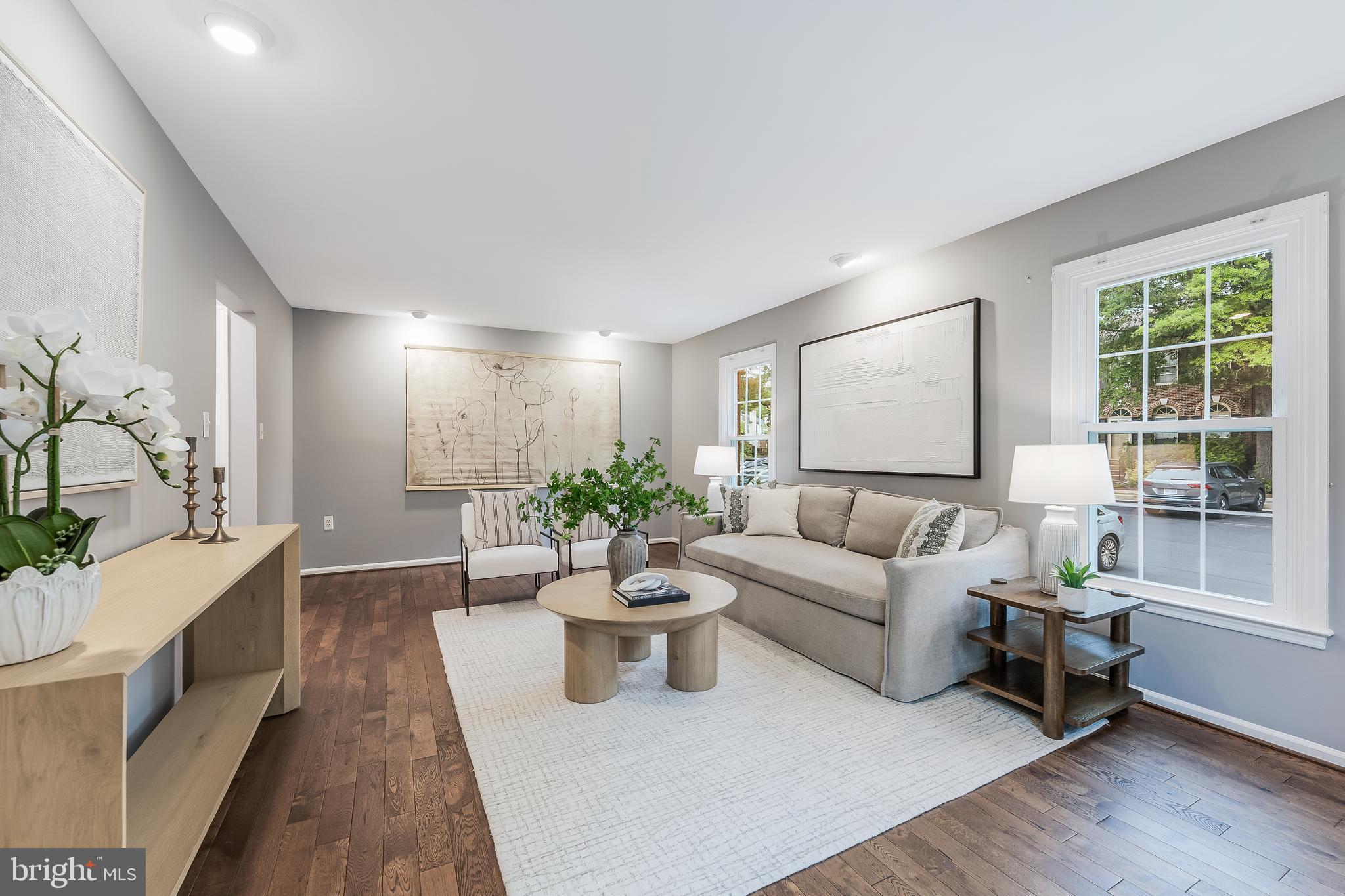 WELLINGTON COMMONS - Residential