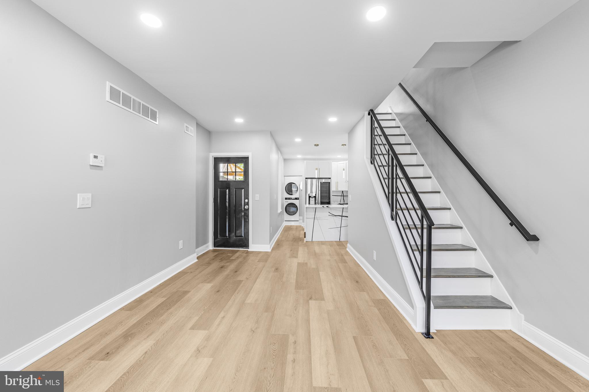 FRANKFORD - Residential