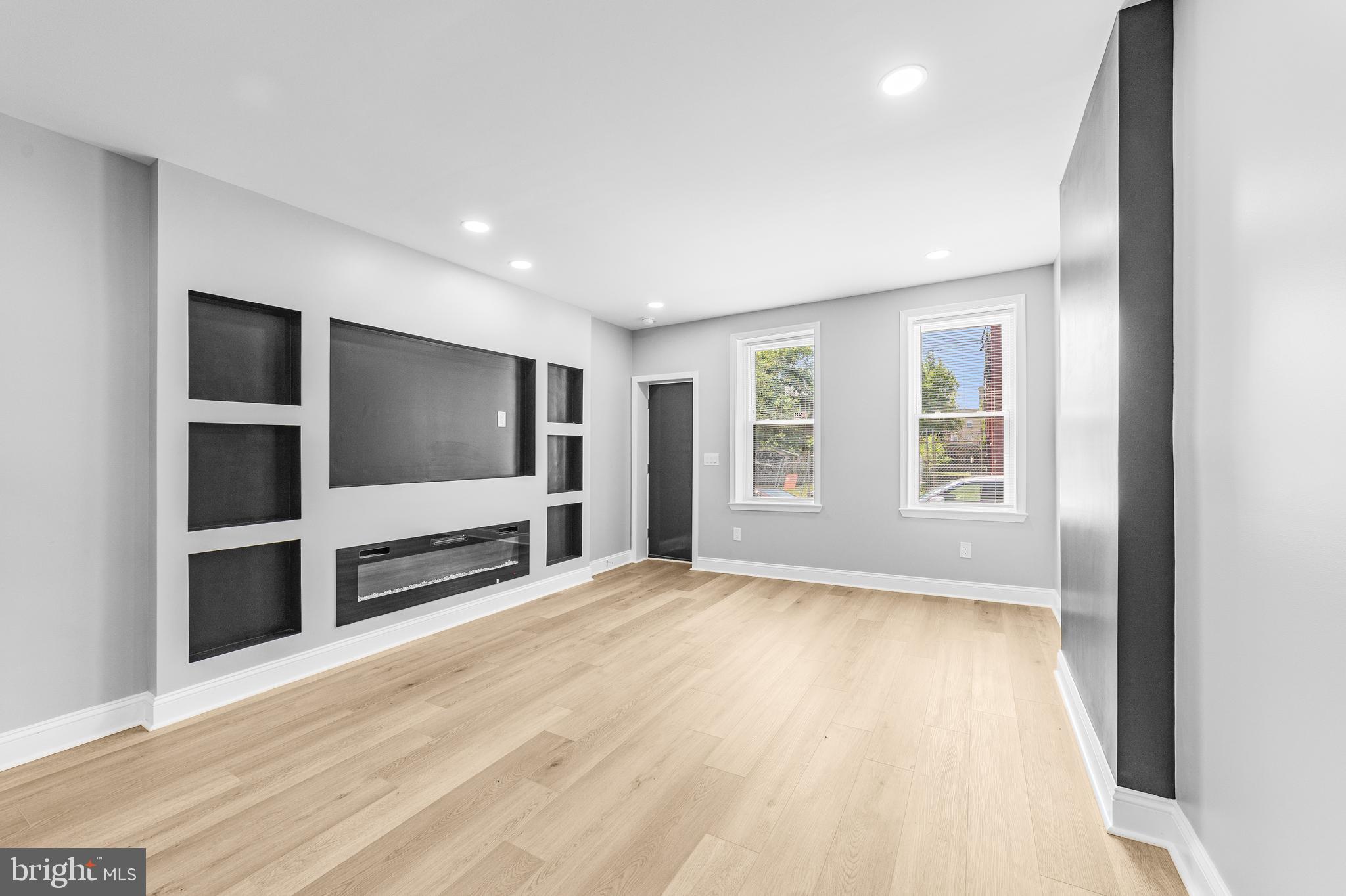 FRANKFORD - Residential