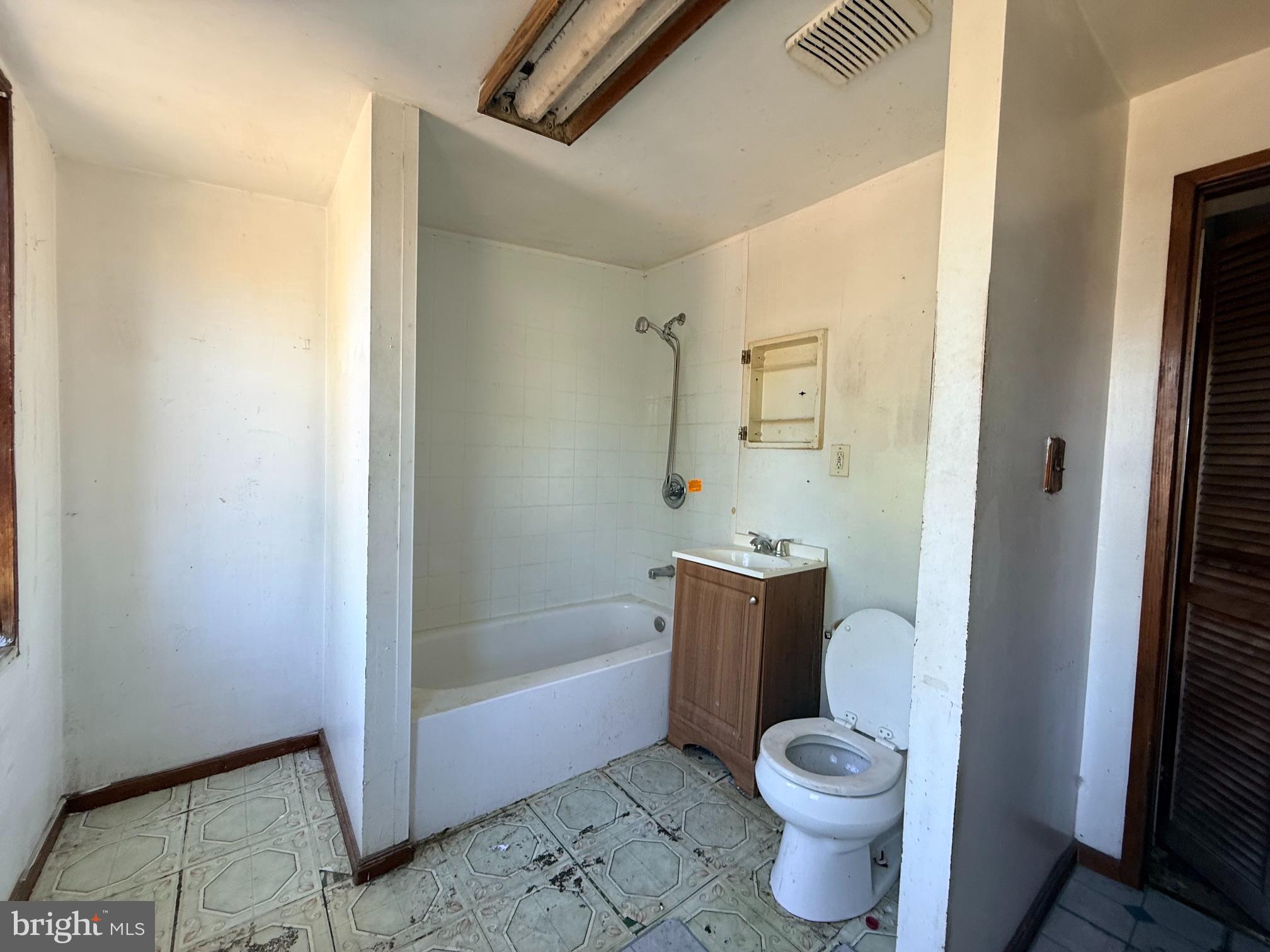 CARROLLTON RIDGE - Residential