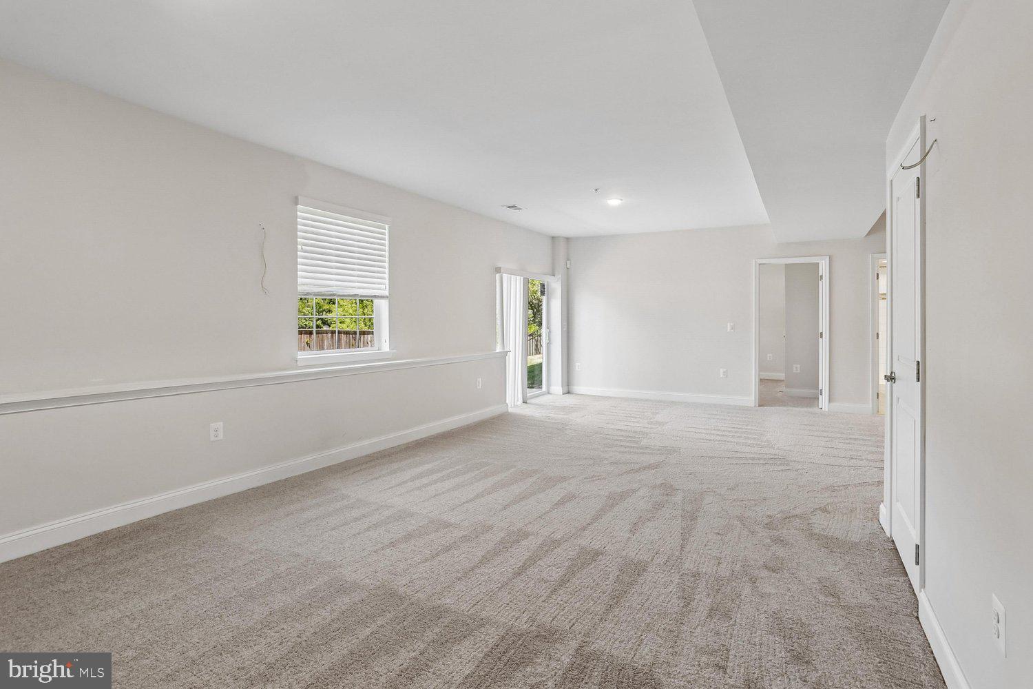 RIVERDALE HEIGHTS - Residential
