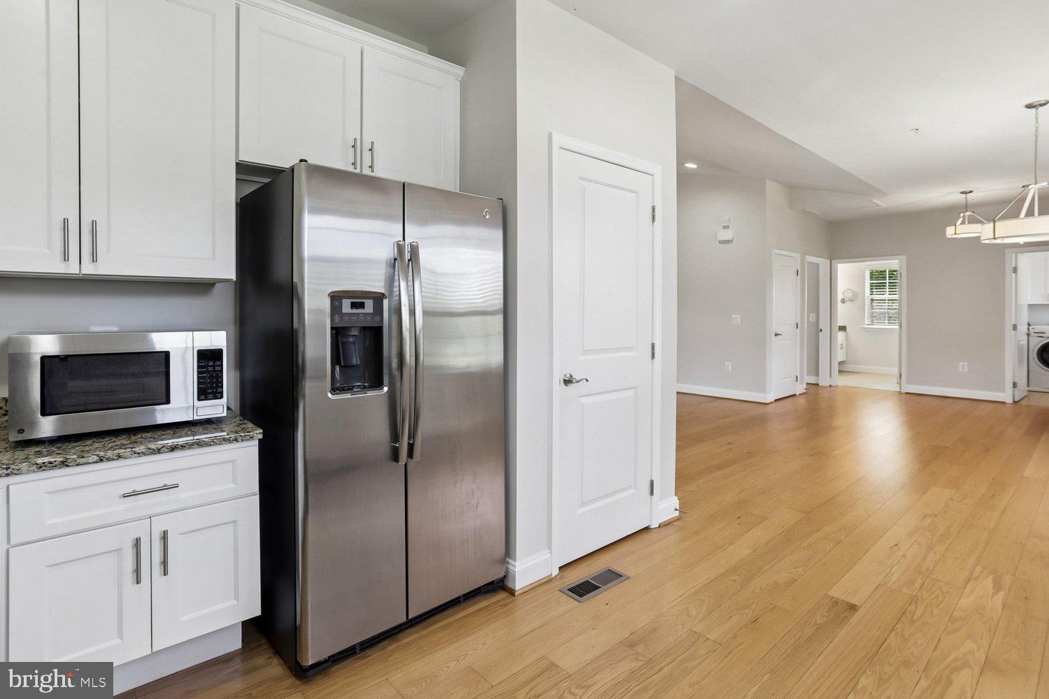 RIVERDALE HEIGHTS - Residential