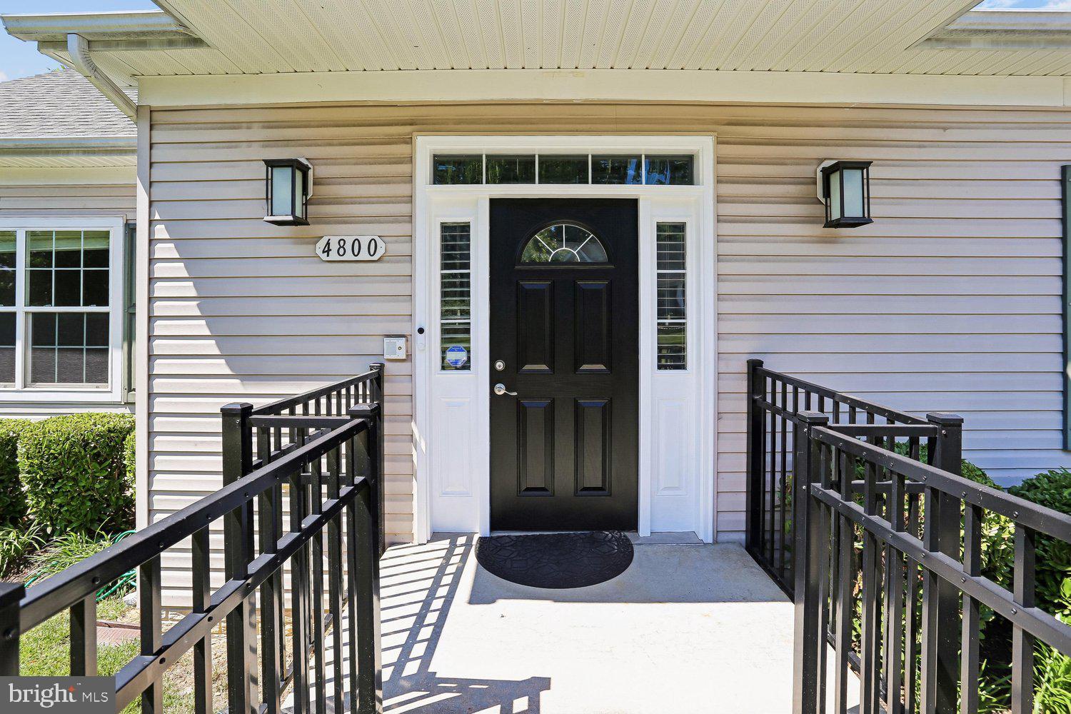RIVERDALE HEIGHTS - Residential