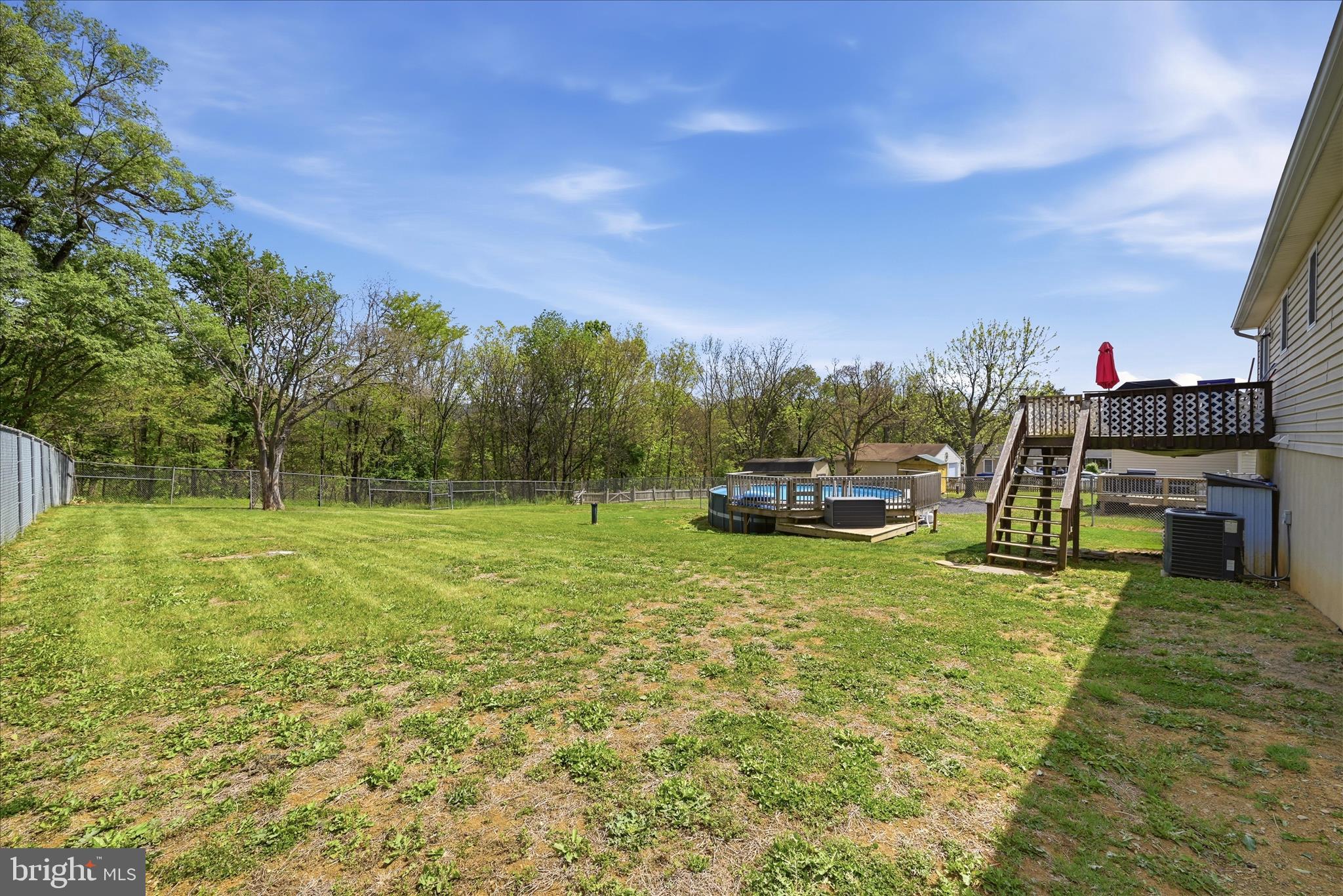 HILL BROOK - Residential