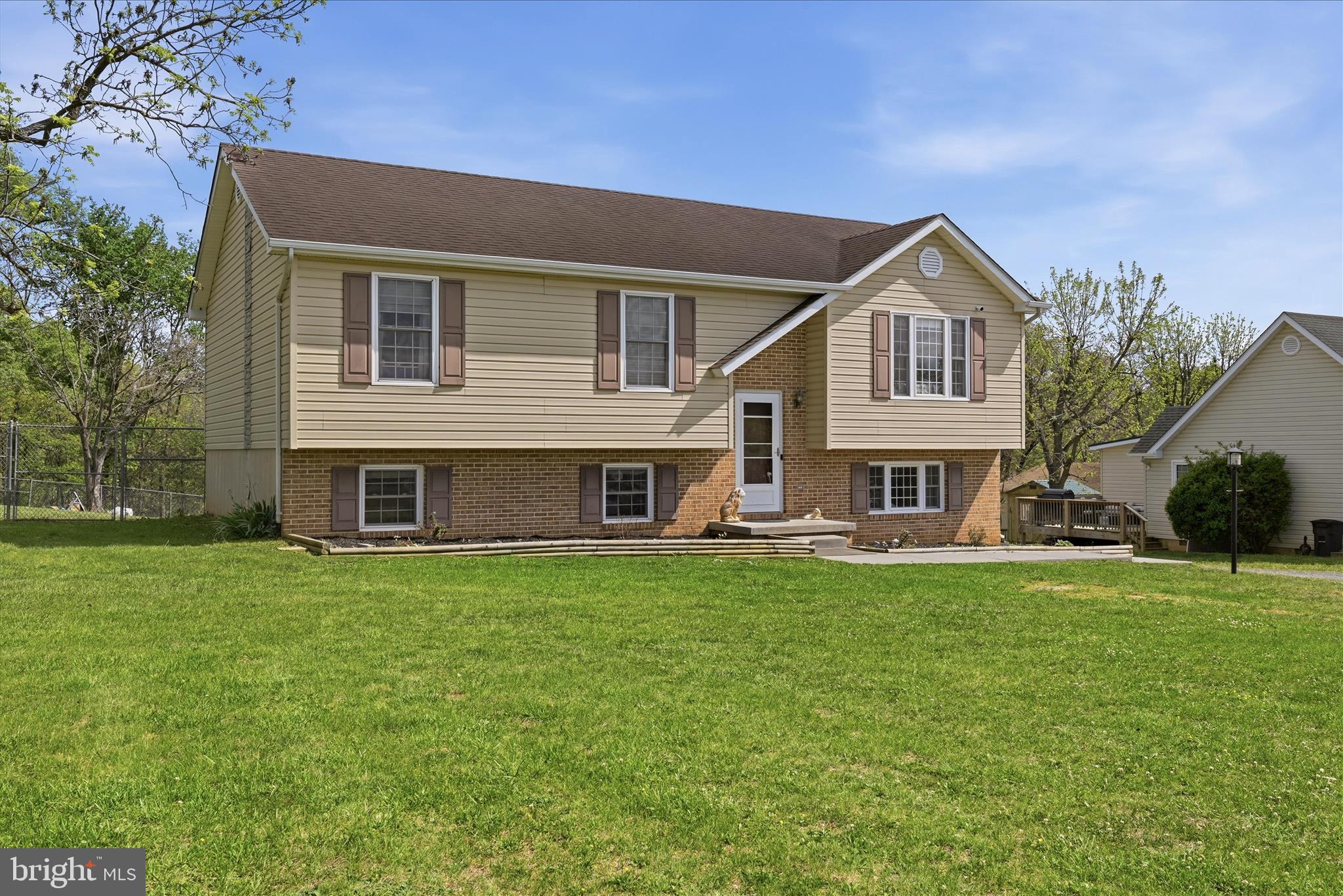 HILL BROOK - Residential