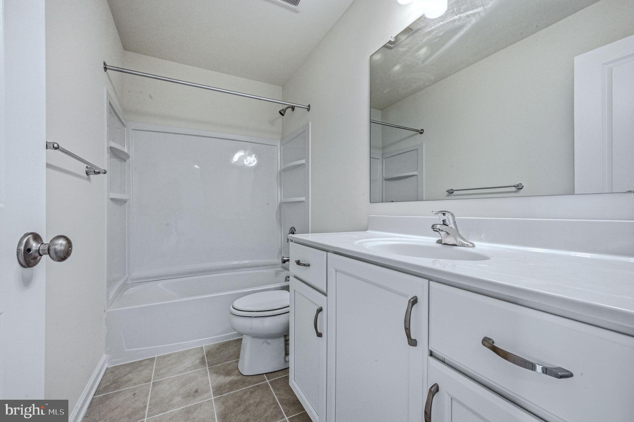 THE OVERLOOK AT BAYBERRY - Residential