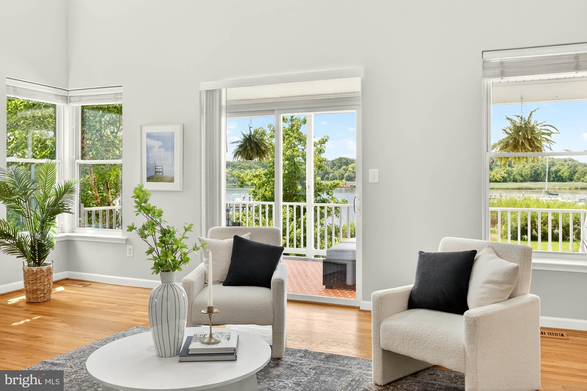 ARUNDEL ON THE BAY - Residential