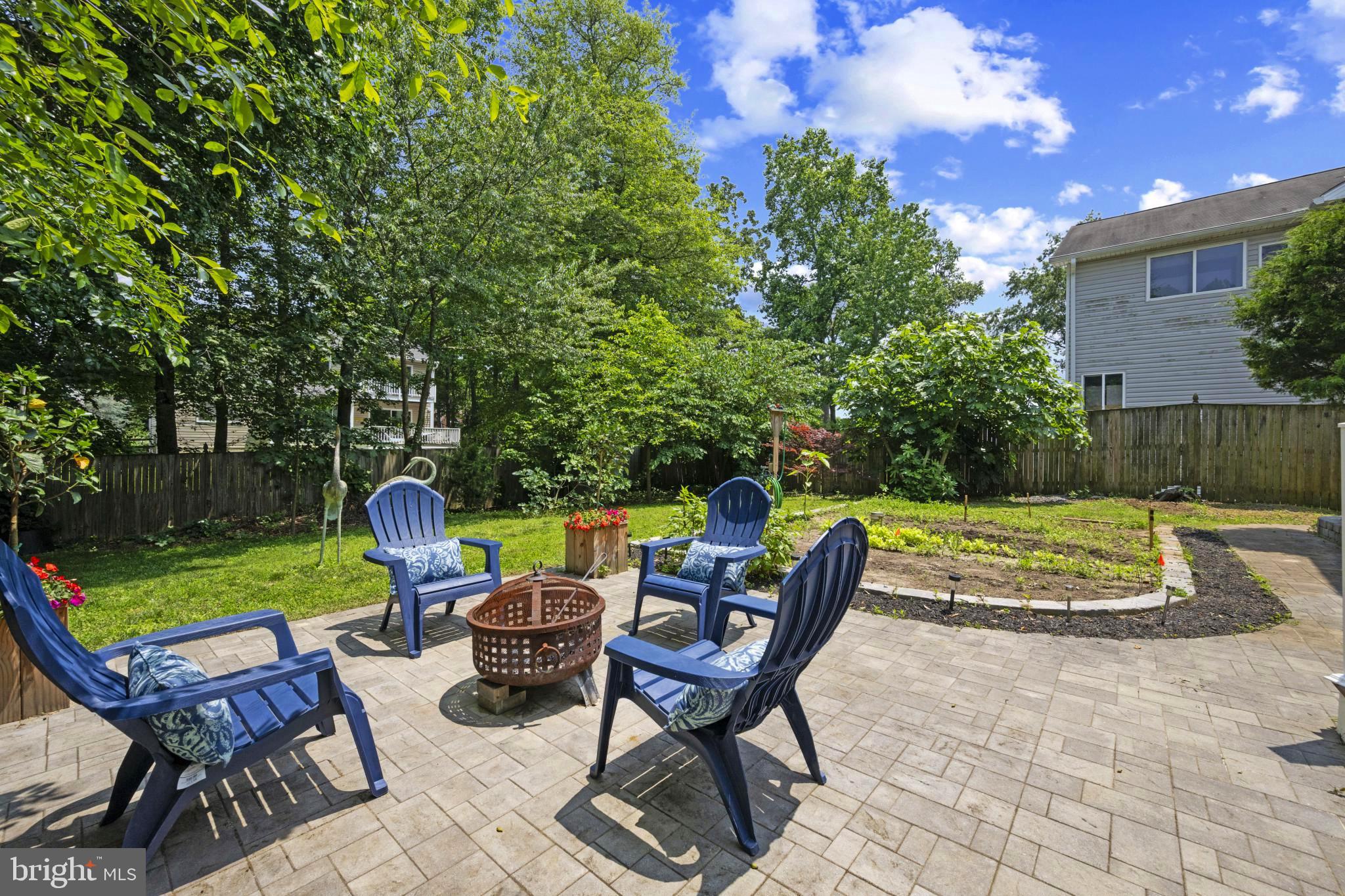ARUNDEL ON THE BAY - Residential