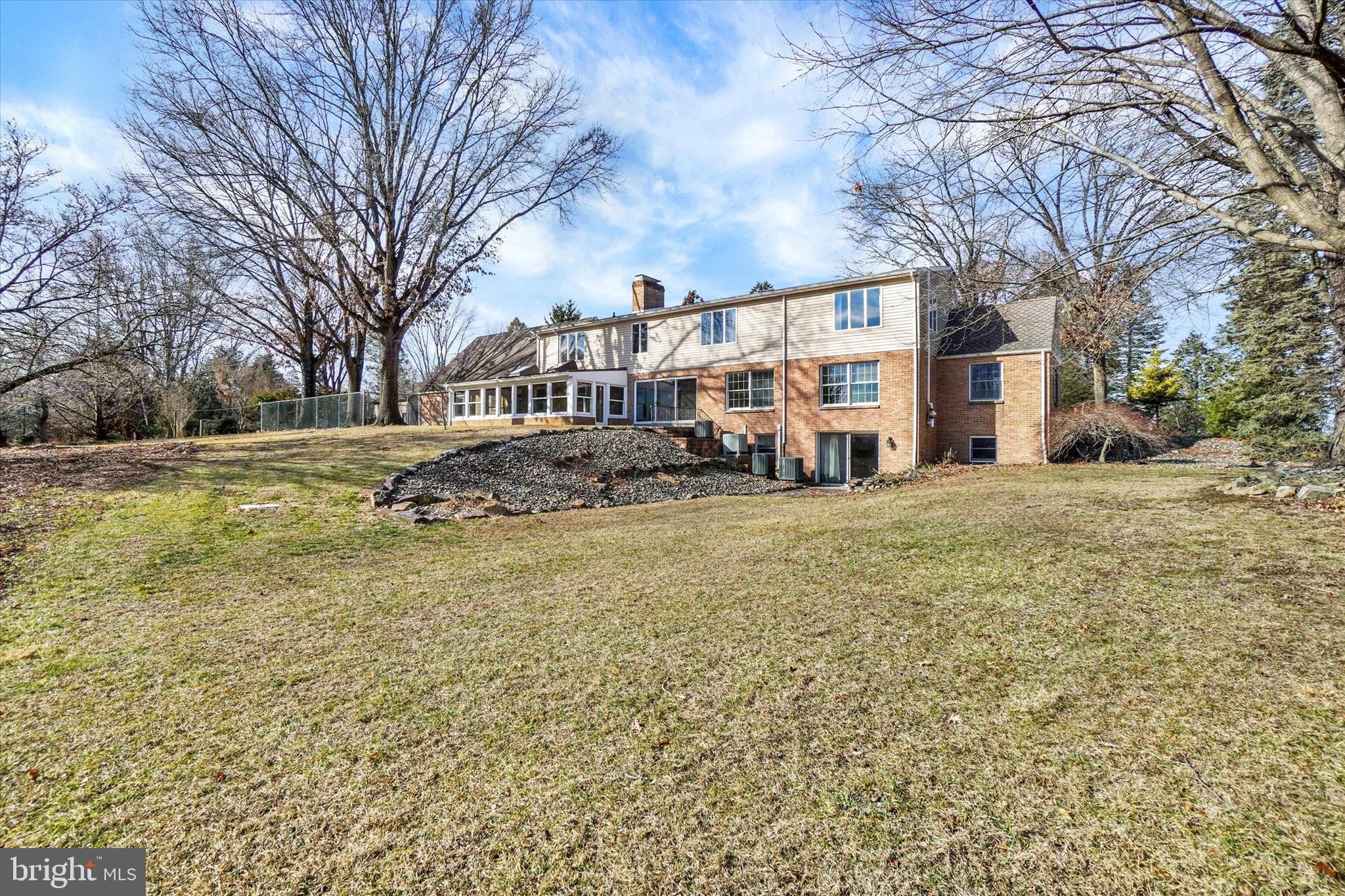 SOUTH HANOVER - Residential