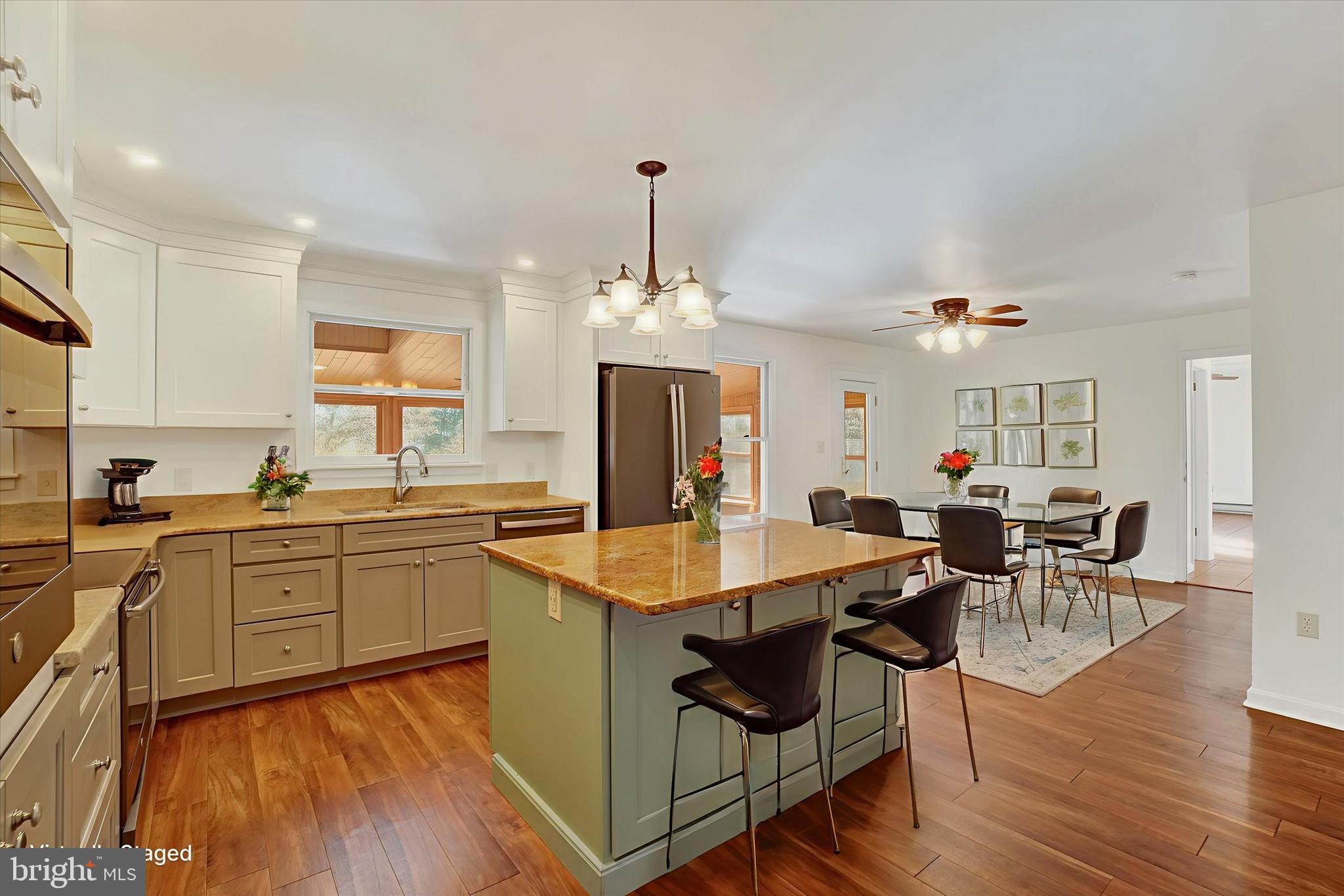SOUTH HANOVER - Residential