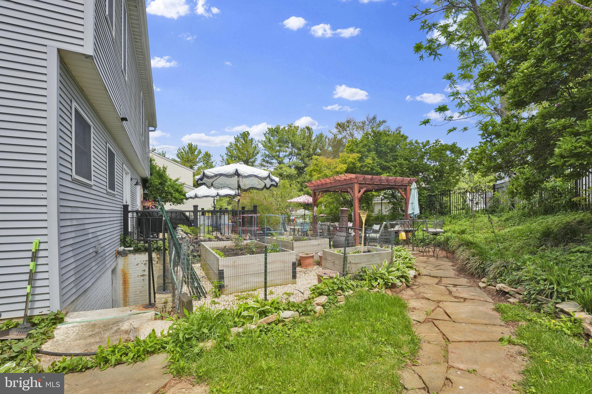 BRENDON VILLAGE - Residential